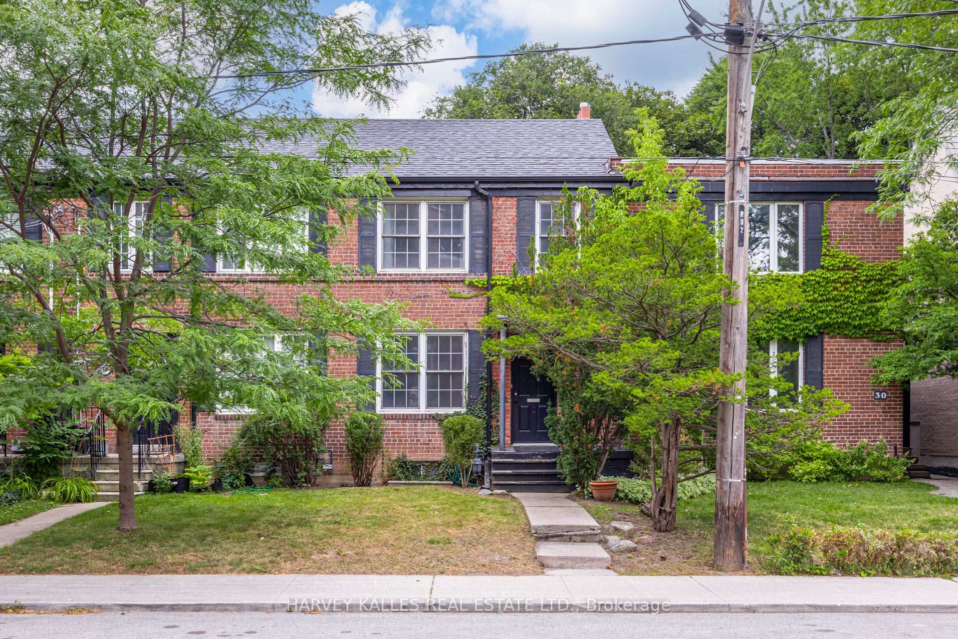 Photo 1 of 32 Oxton Avenue, Toronto, Yonge-St. Clair — HOMEH