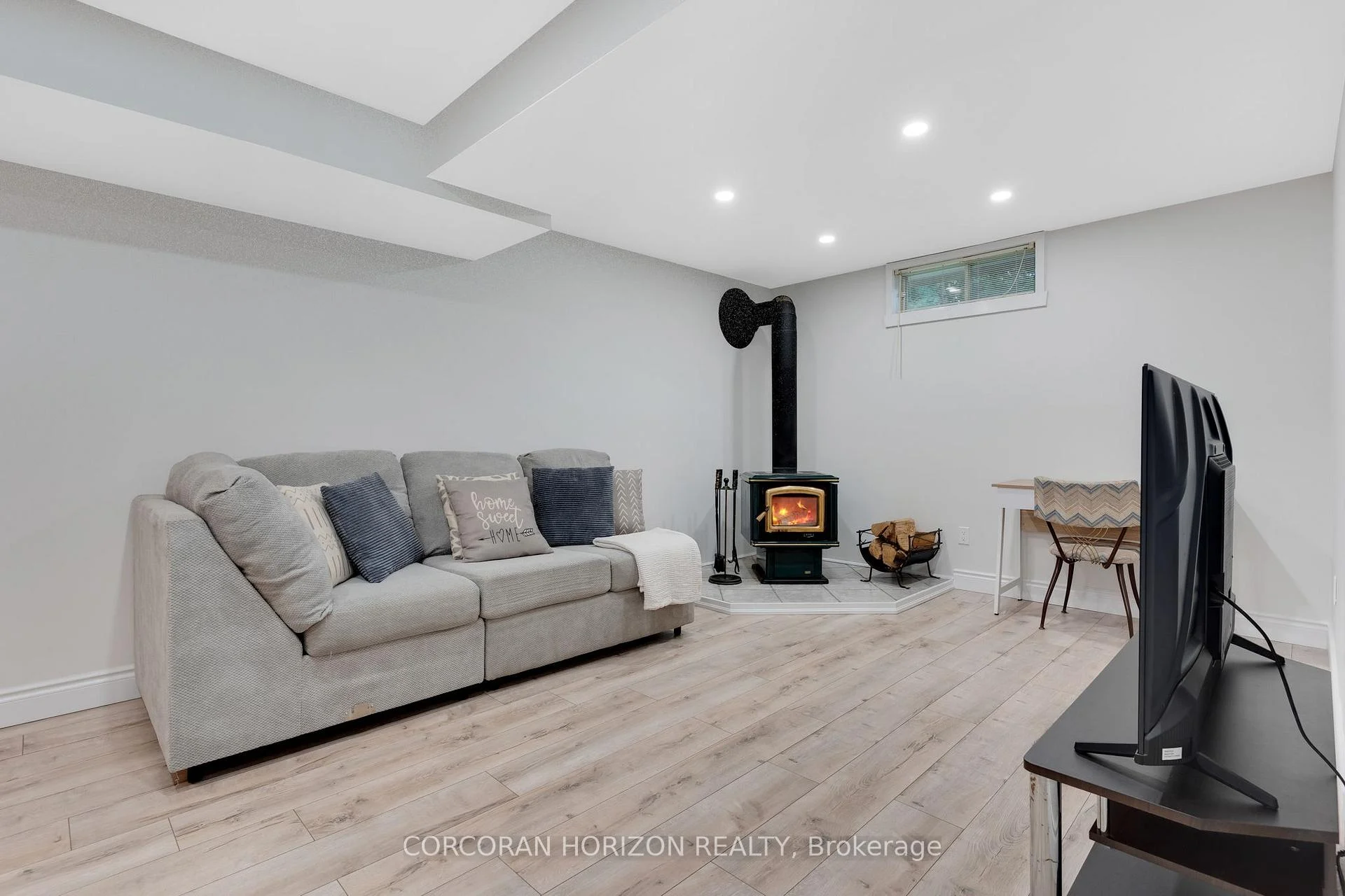 Photo 68 of 122 Foxridge Drive, Cambridge, Grow Community Centre — HOMEH