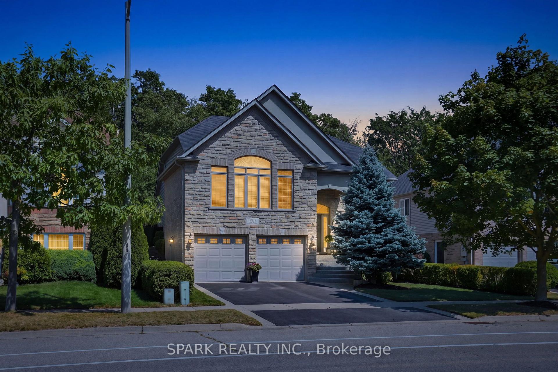 Photo 1 of 179 Tanners Drive S, Halton Hills, Acton — HOMEH