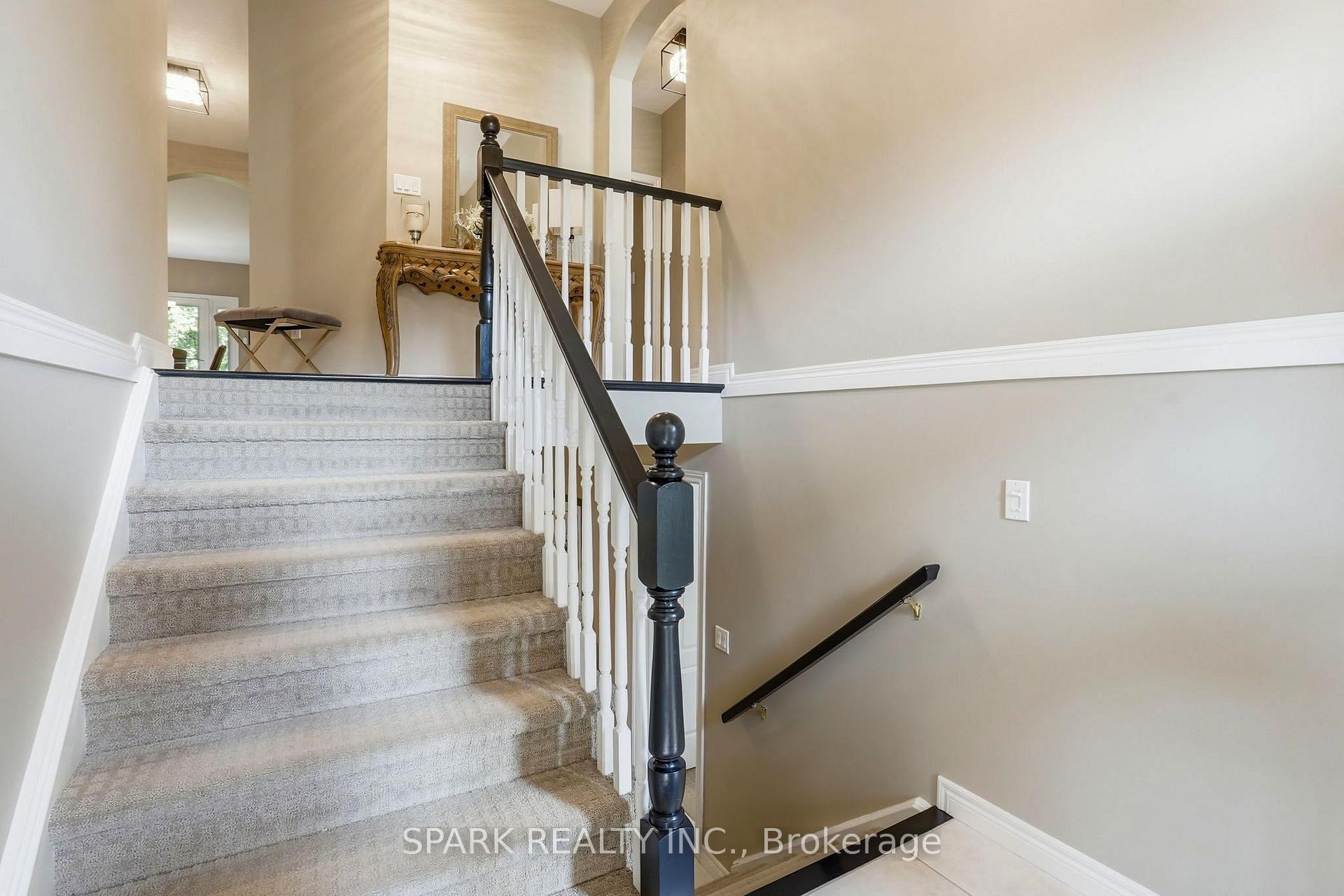 Photo 6 of 179 Tanners Drive S, Halton Hills, Acton — HOMEH