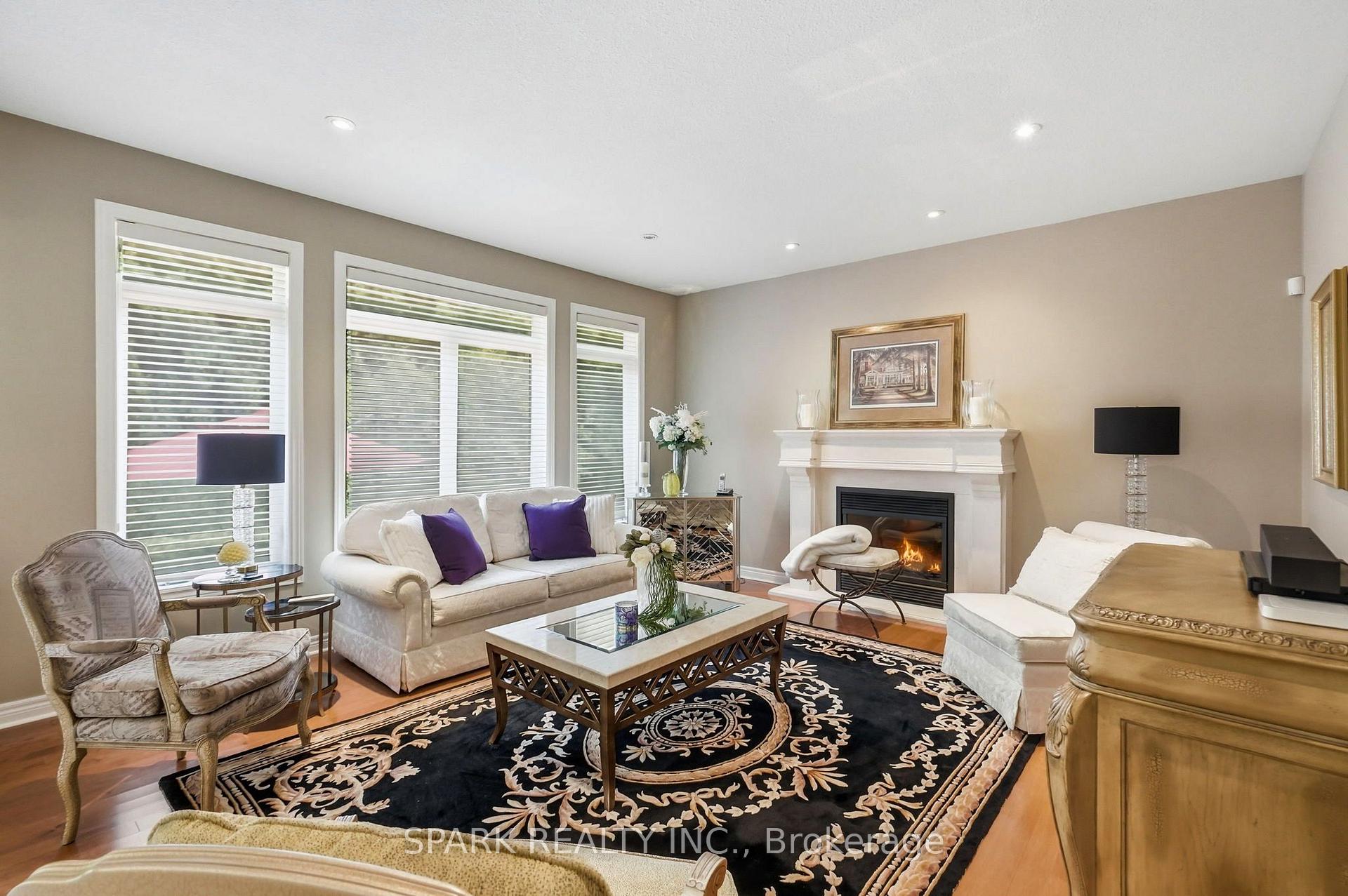 Photo 10 of 179 Tanners Drive S, Halton Hills, Acton — HOMEH