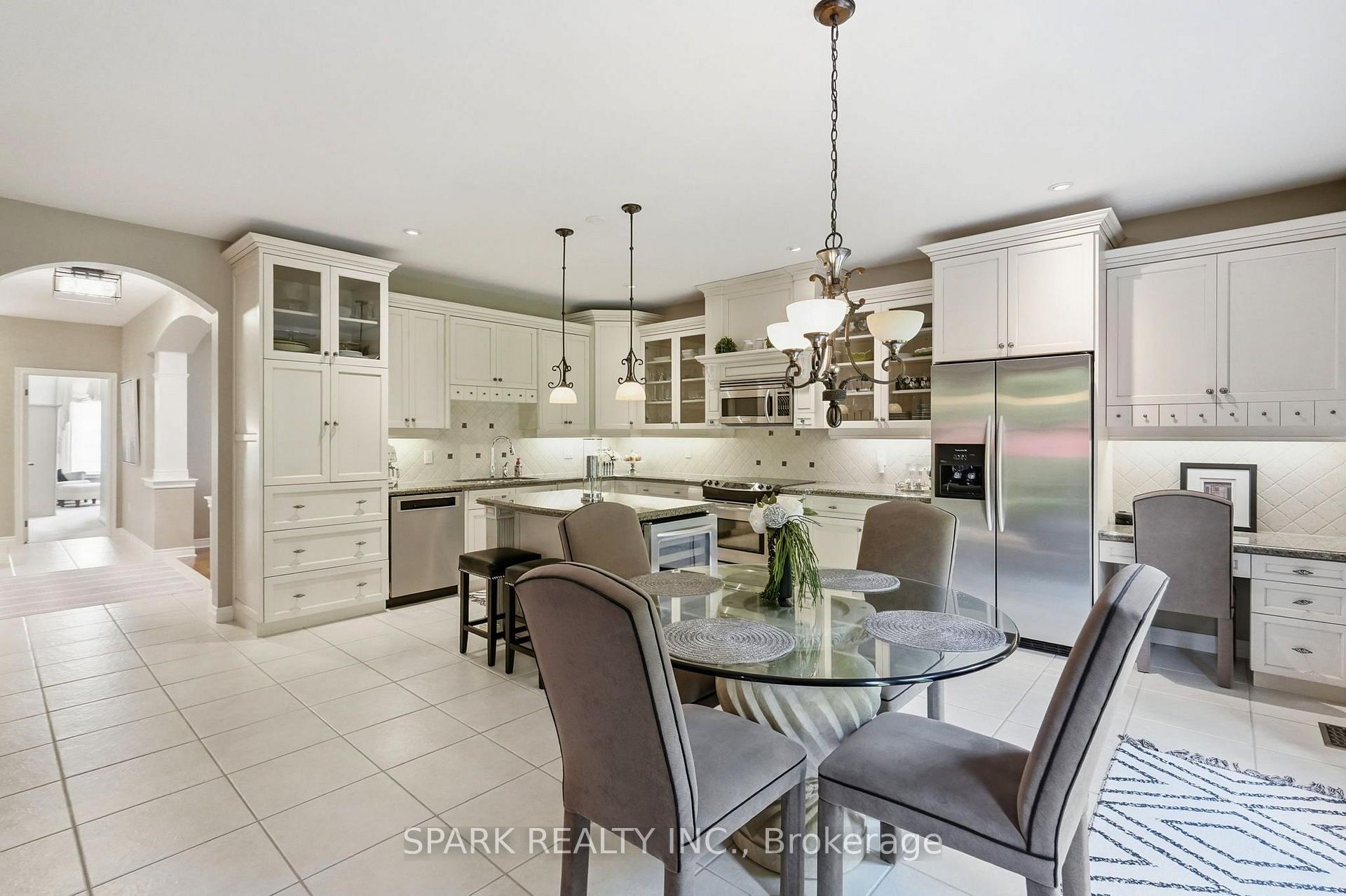 Photo 15 of 179 Tanners Drive S, Halton Hills, Acton — HOMEH