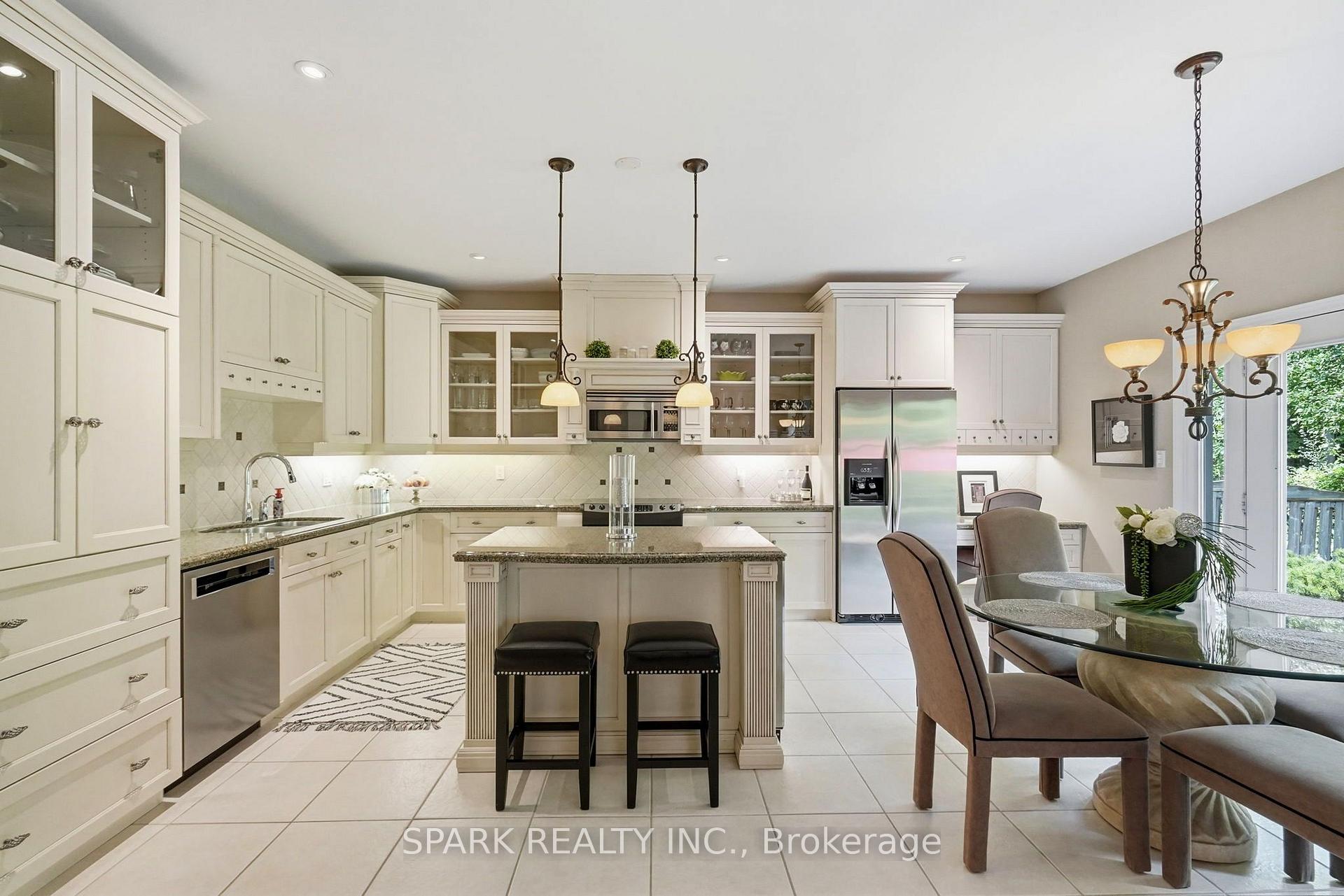 Photo 17 of 179 Tanners Drive S, Halton Hills, Acton — HOMEH