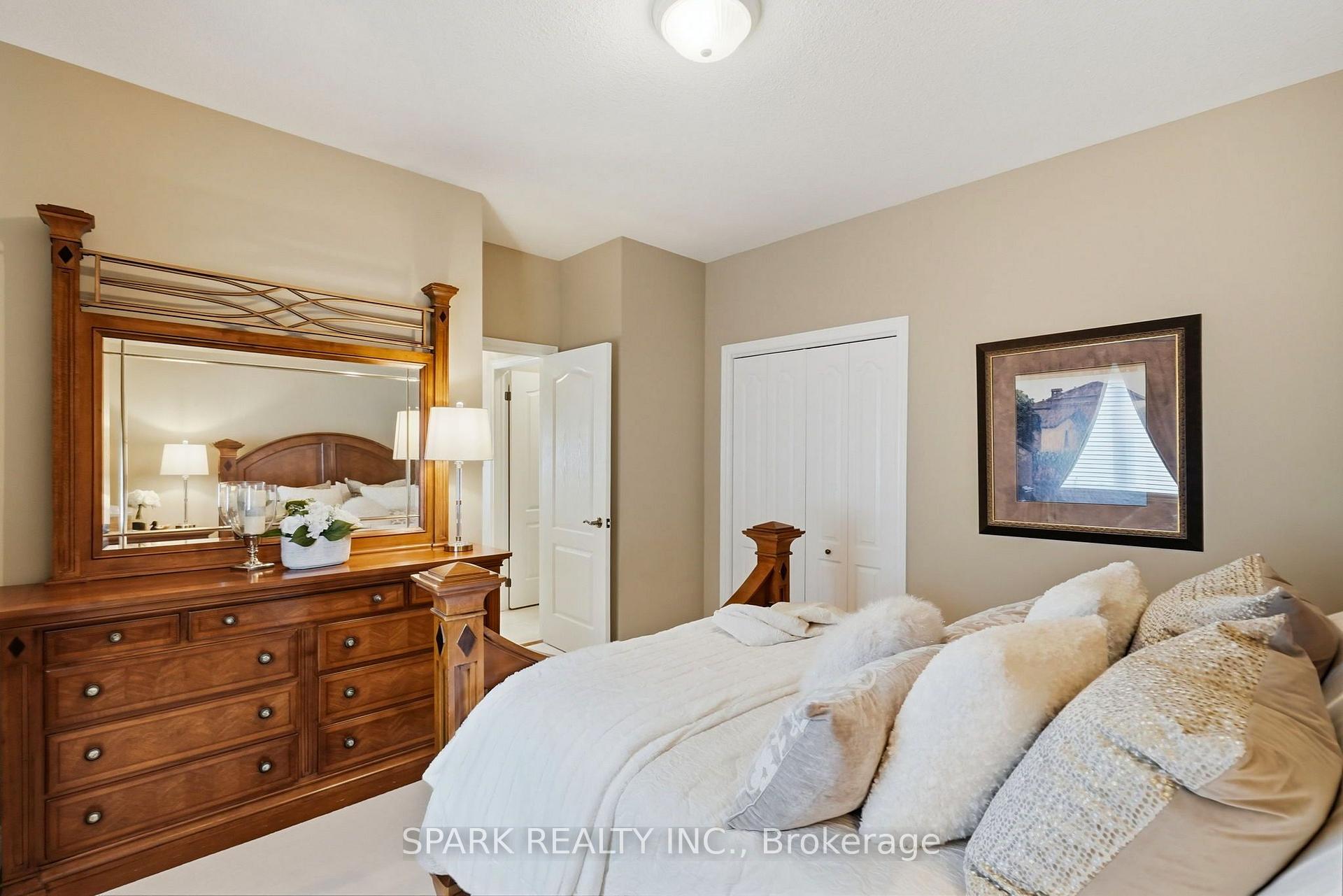 Photo 27 of 179 Tanners Drive S, Halton Hills, Acton — HOMEH