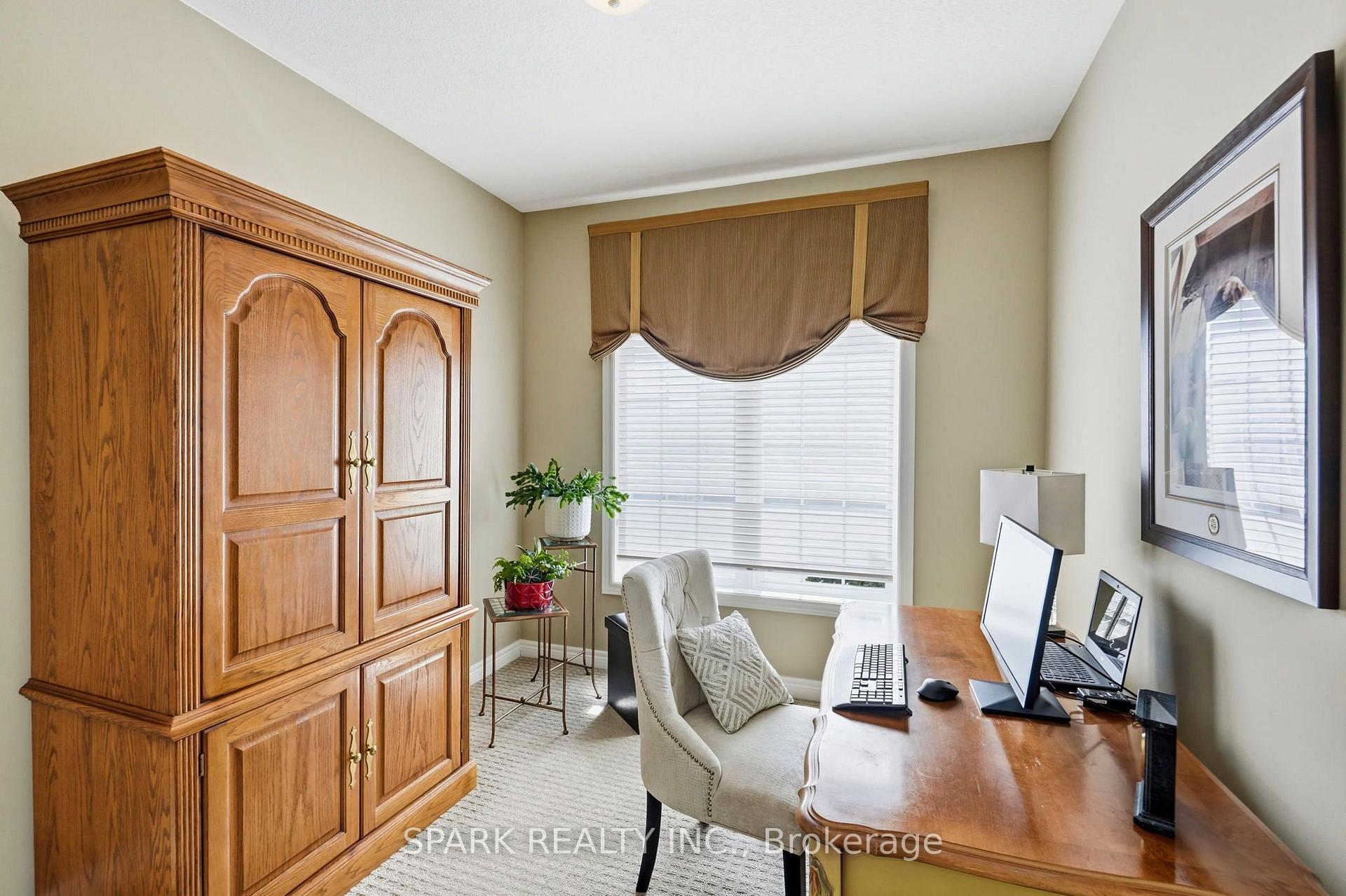 Photo 36 of 179 Tanners Drive S, Halton Hills, Acton — HOMEH