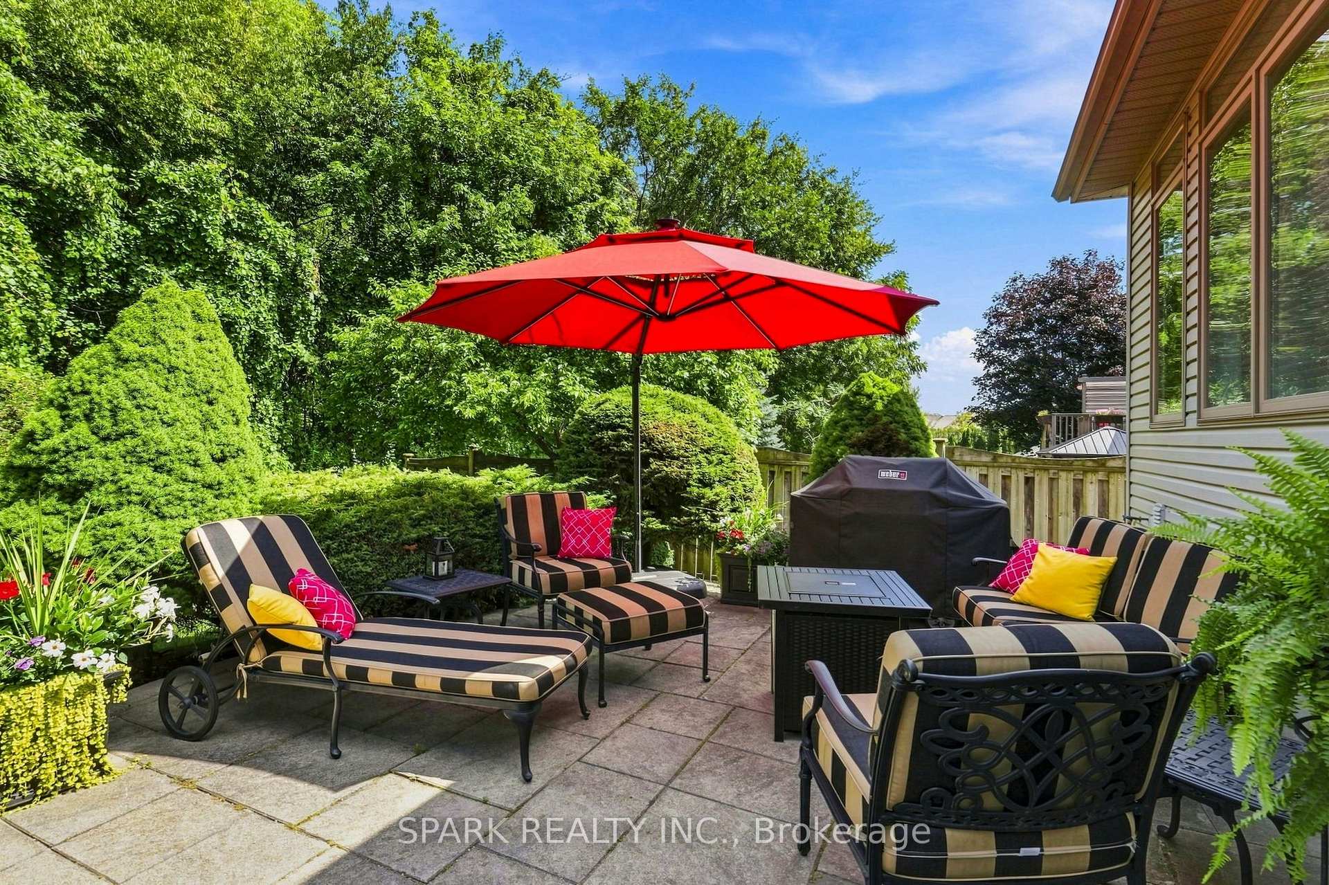 Photo 39 of 179 Tanners Drive S, Halton Hills, Acton — HOMEH