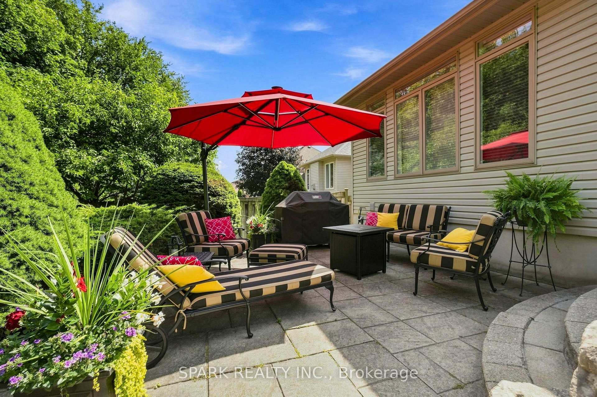 Photo 41 of 179 Tanners Drive S, Halton Hills, Acton — HOMEH