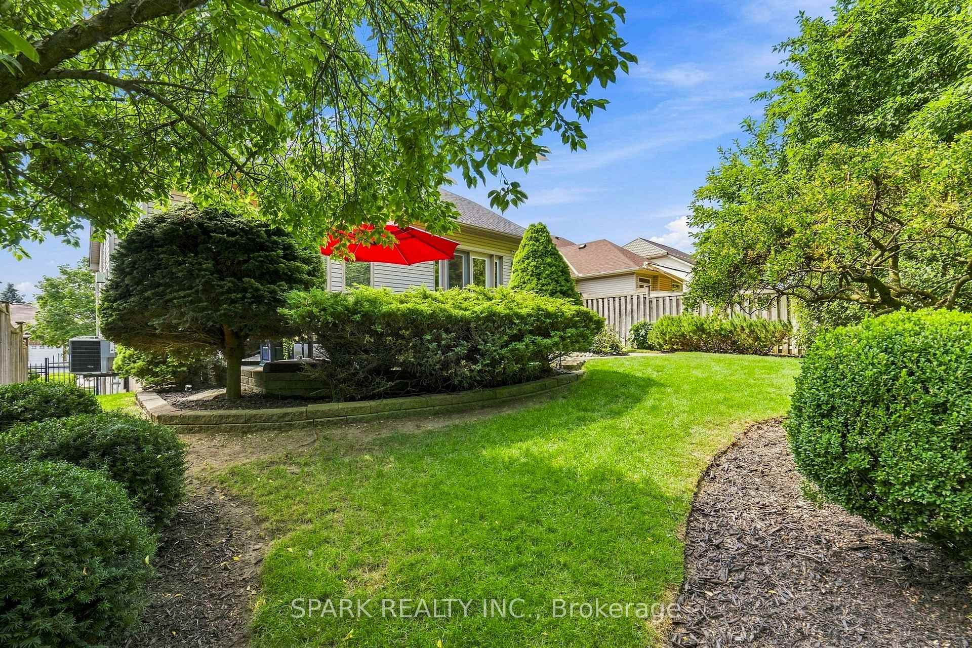 Photo 43 of 179 Tanners Drive S, Halton Hills, Acton — HOMEH