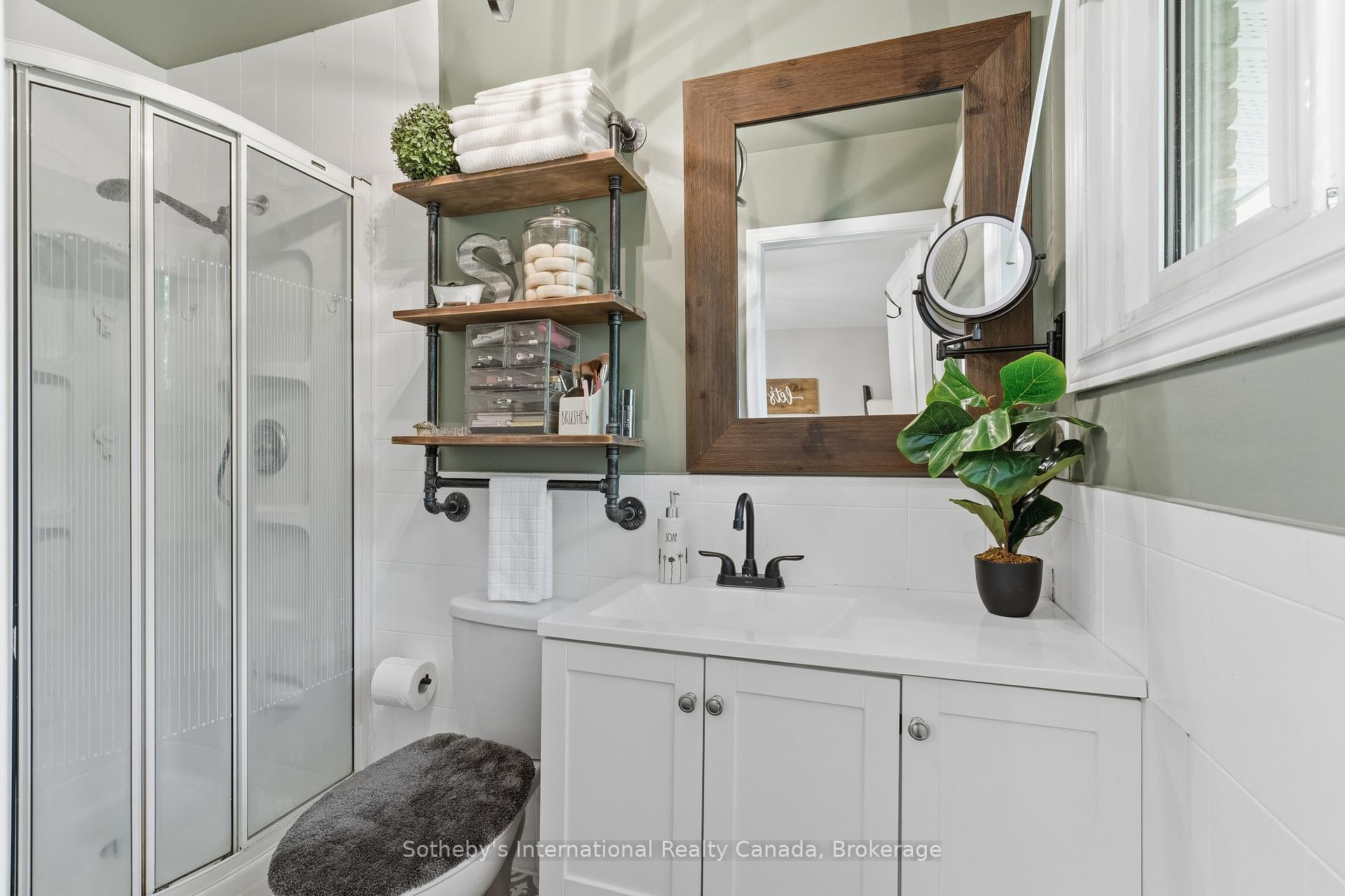 Photo 29 of 180 Clairmont Road, Gravenhurst, Muskoka (S) — HOMEH