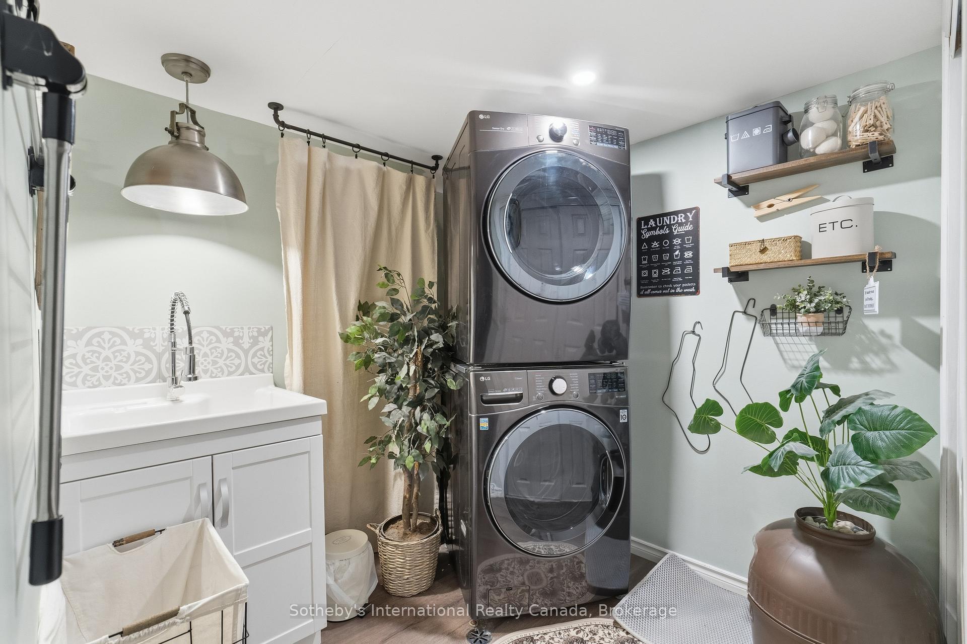Photo 37 of 180 Clairmont Road, Gravenhurst, Muskoka (S) — HOMEH