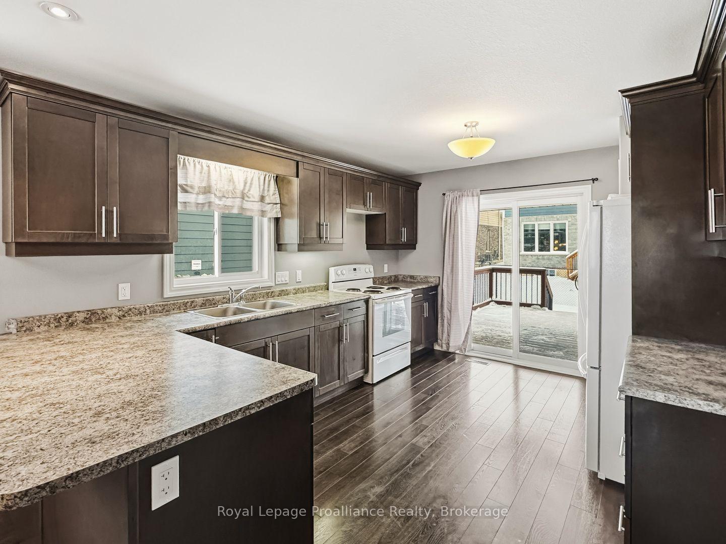 Photo 12 of 8 Tessa Boulevard, Belleville, Belleville Ward — HOMEH