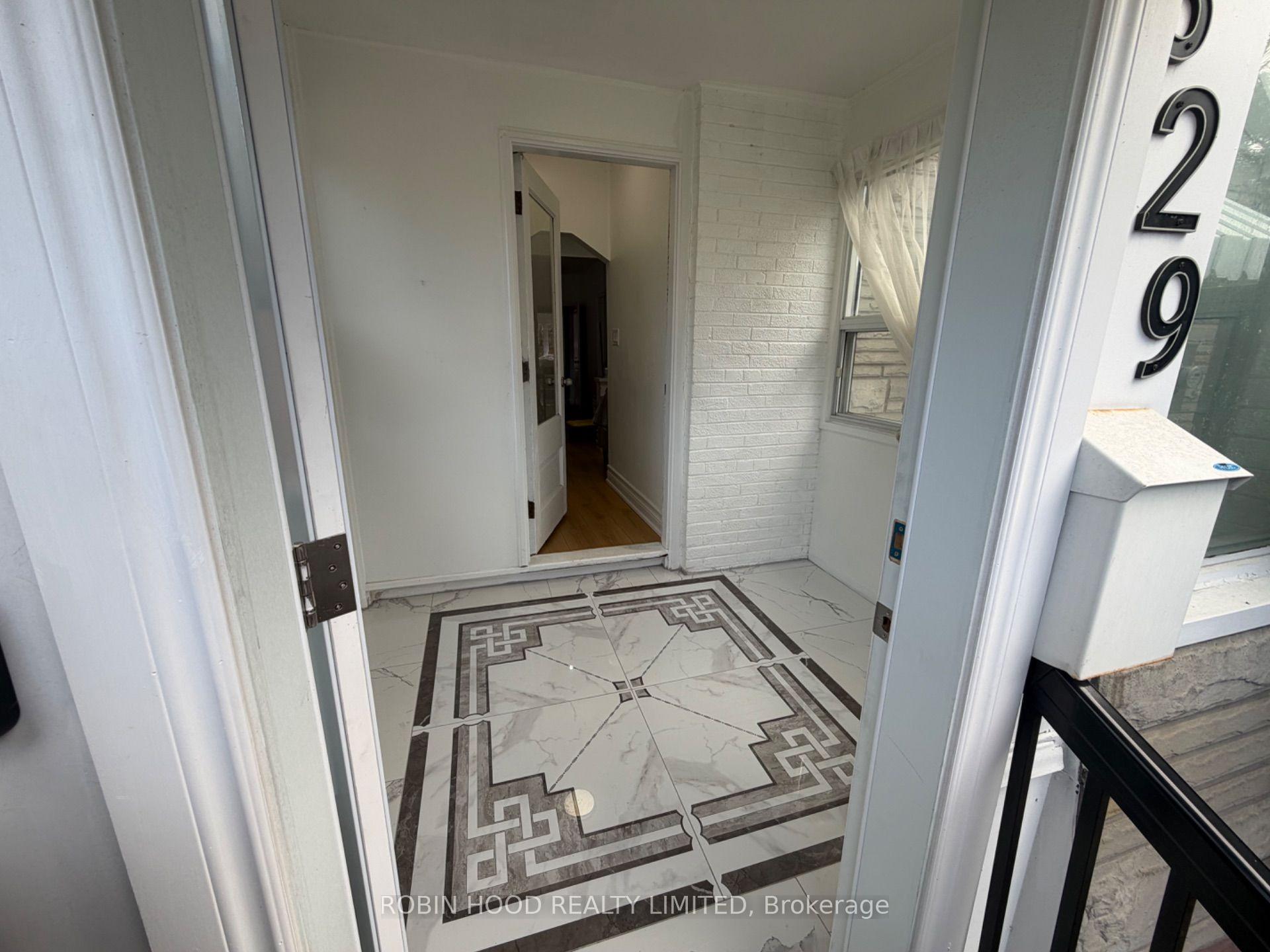 Photo 4 of 329 O'Connor Drive, Toronto, East York — HOMEH
