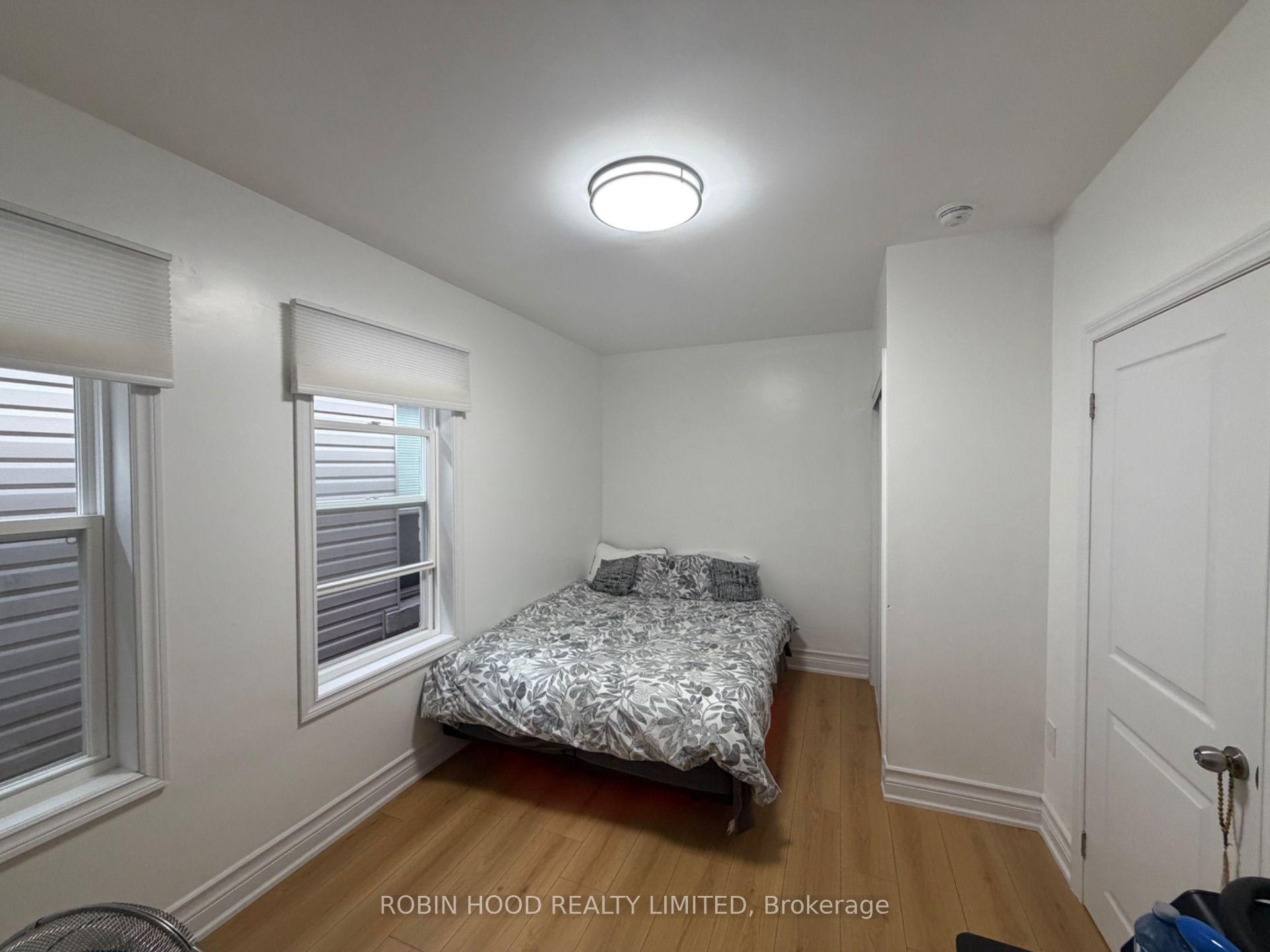 Photo 13 of 329 O'Connor Drive, Toronto, East York — HOMEH