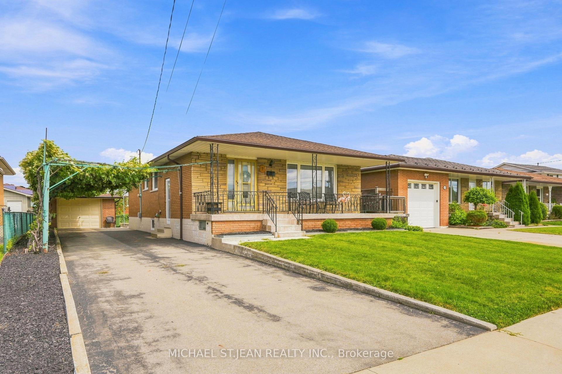 Photo 4 of 7 Duchess Court, Hamilton, Kentley — HOMEH