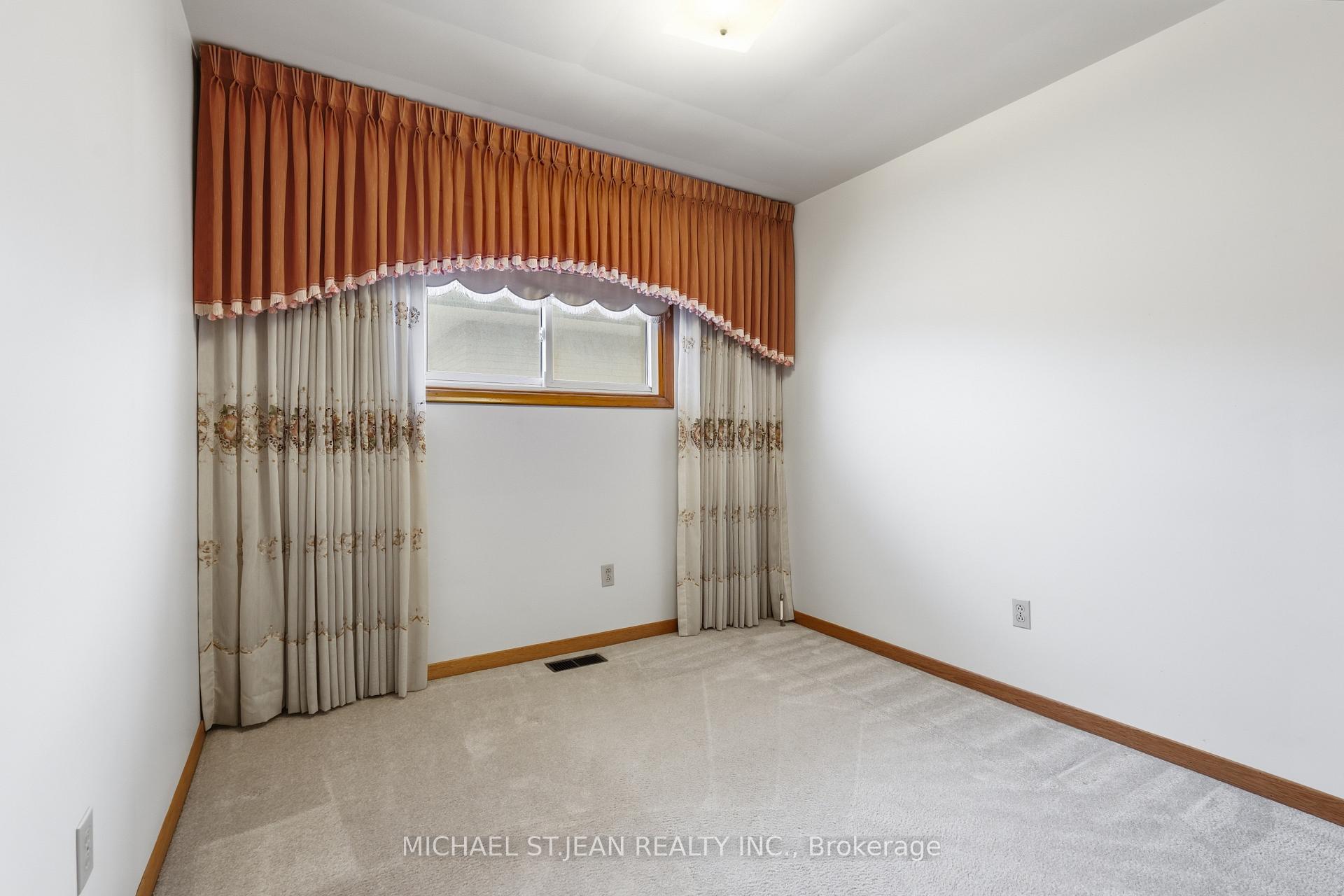 Photo 17 of 7 Duchess Court, Hamilton, Kentley — HOMEH