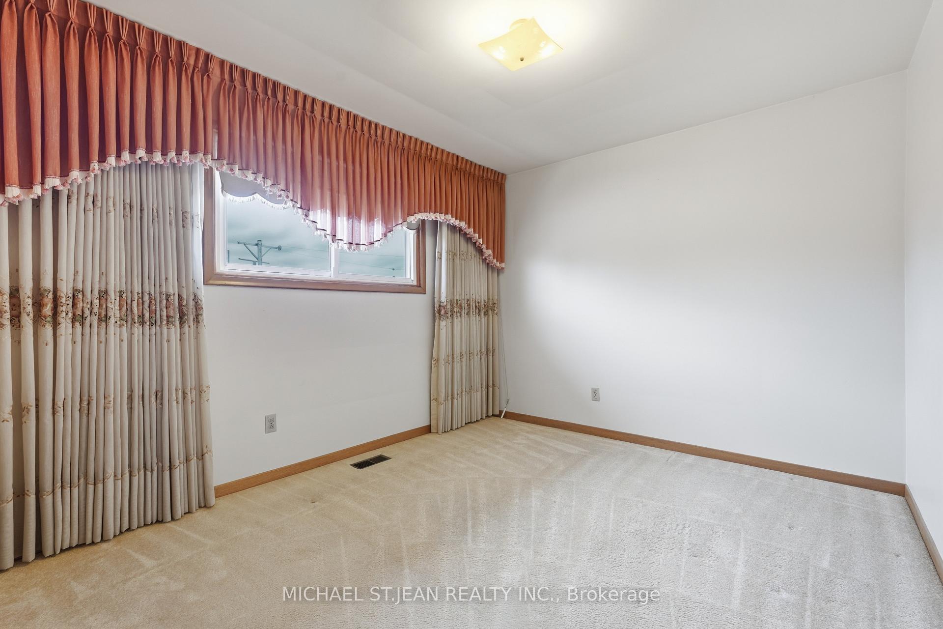 Photo 19 of 7 Duchess Court, Hamilton, Kentley — HOMEH