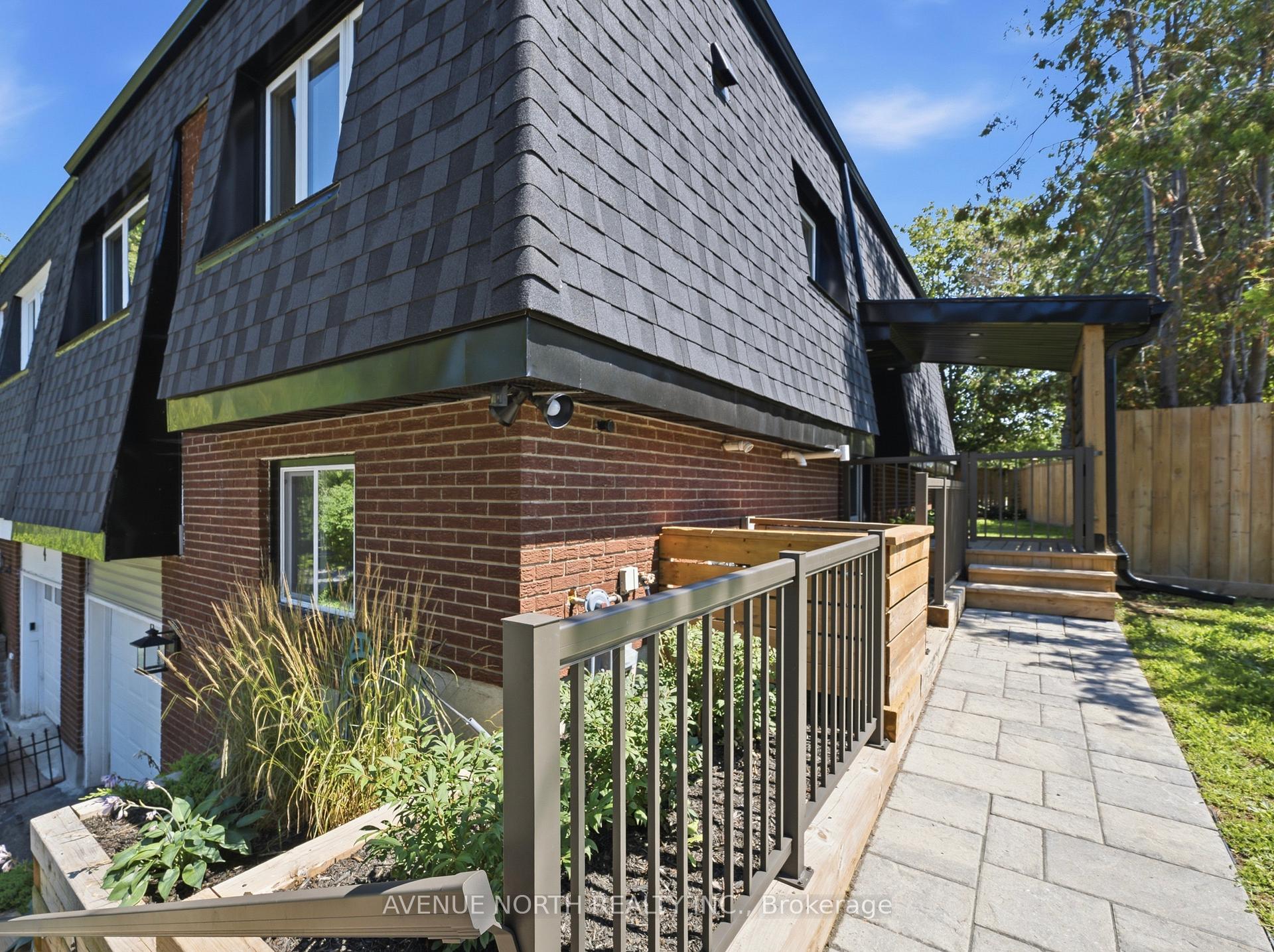 Photo 4 of 2 Oberon Street, Ottawa, Westcliffe Estates — HOMEH
