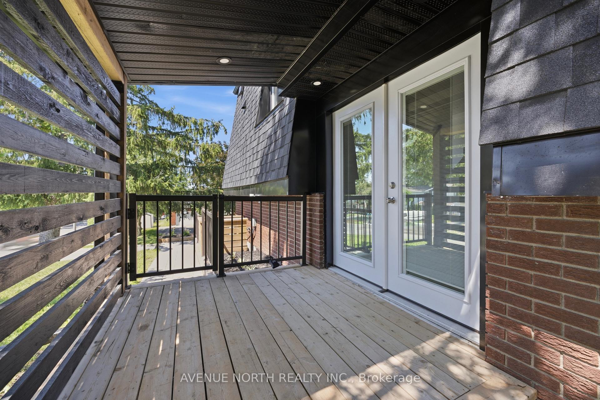 Photo 9 of 2 Oberon Street, Ottawa, Westcliffe Estates — HOMEH