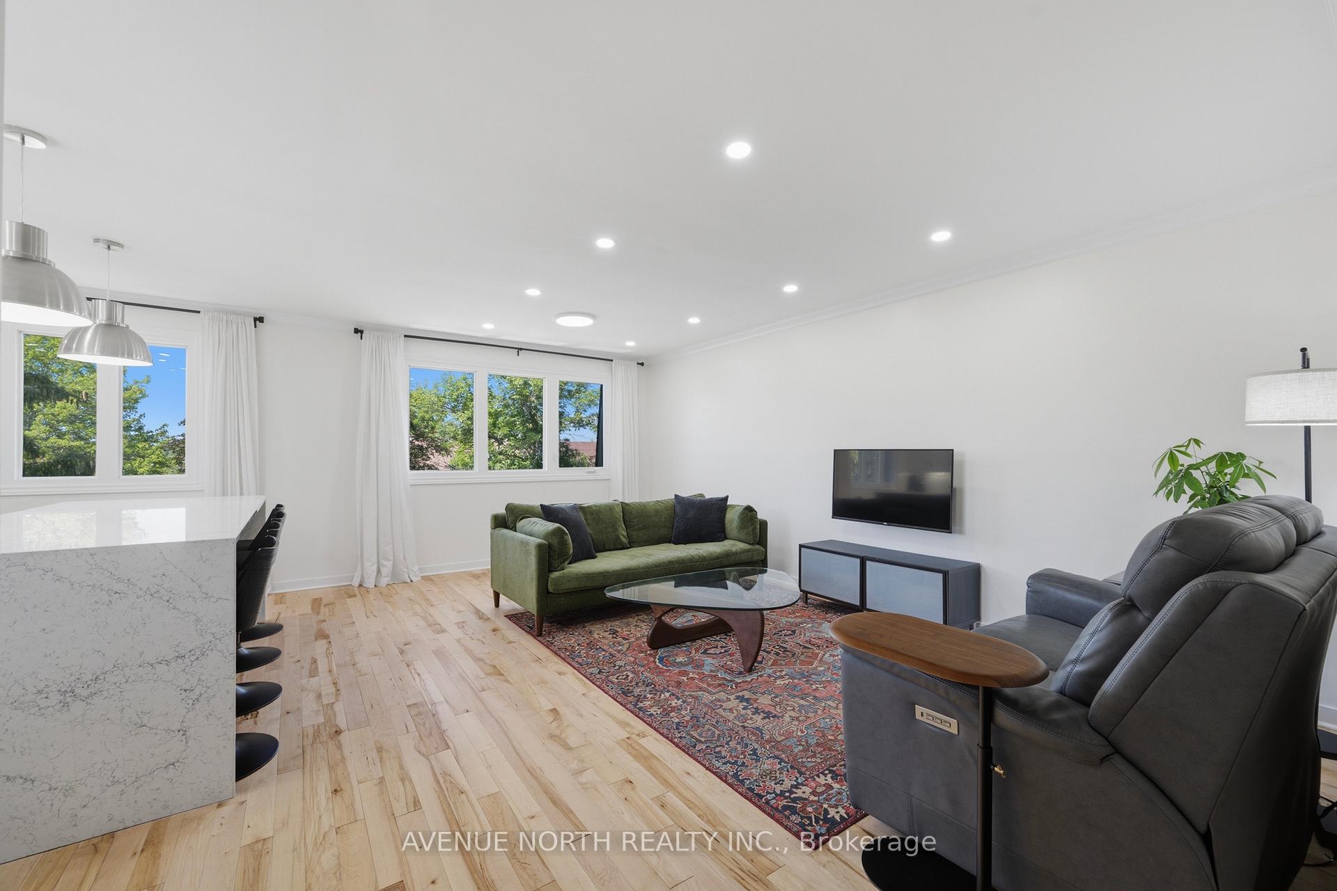 Photo 15 of 2 Oberon Street, Ottawa, Westcliffe Estates — HOMEH
