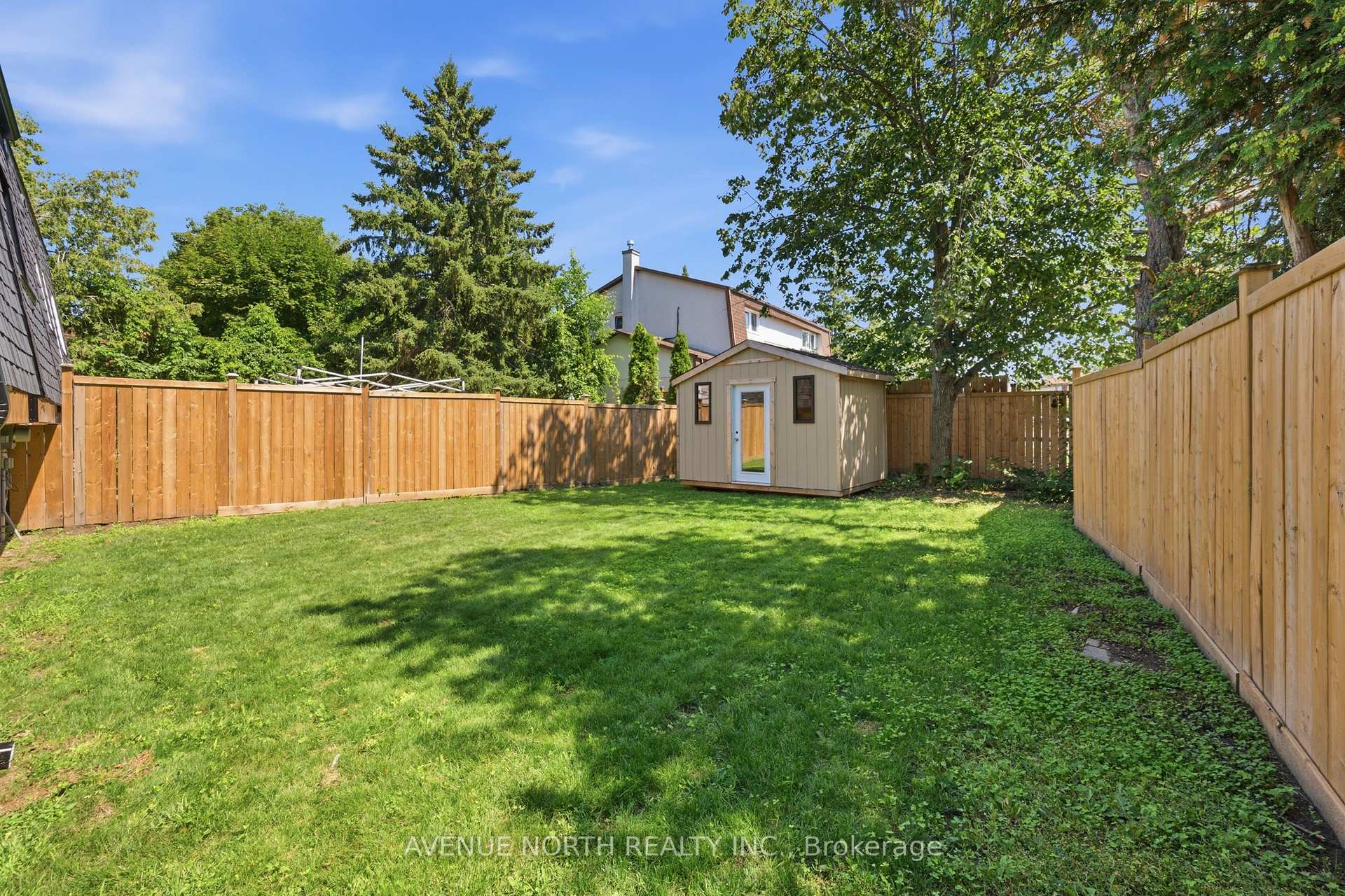 Photo 38 of 2 Oberon Street, Ottawa, Westcliffe Estates — HOMEH