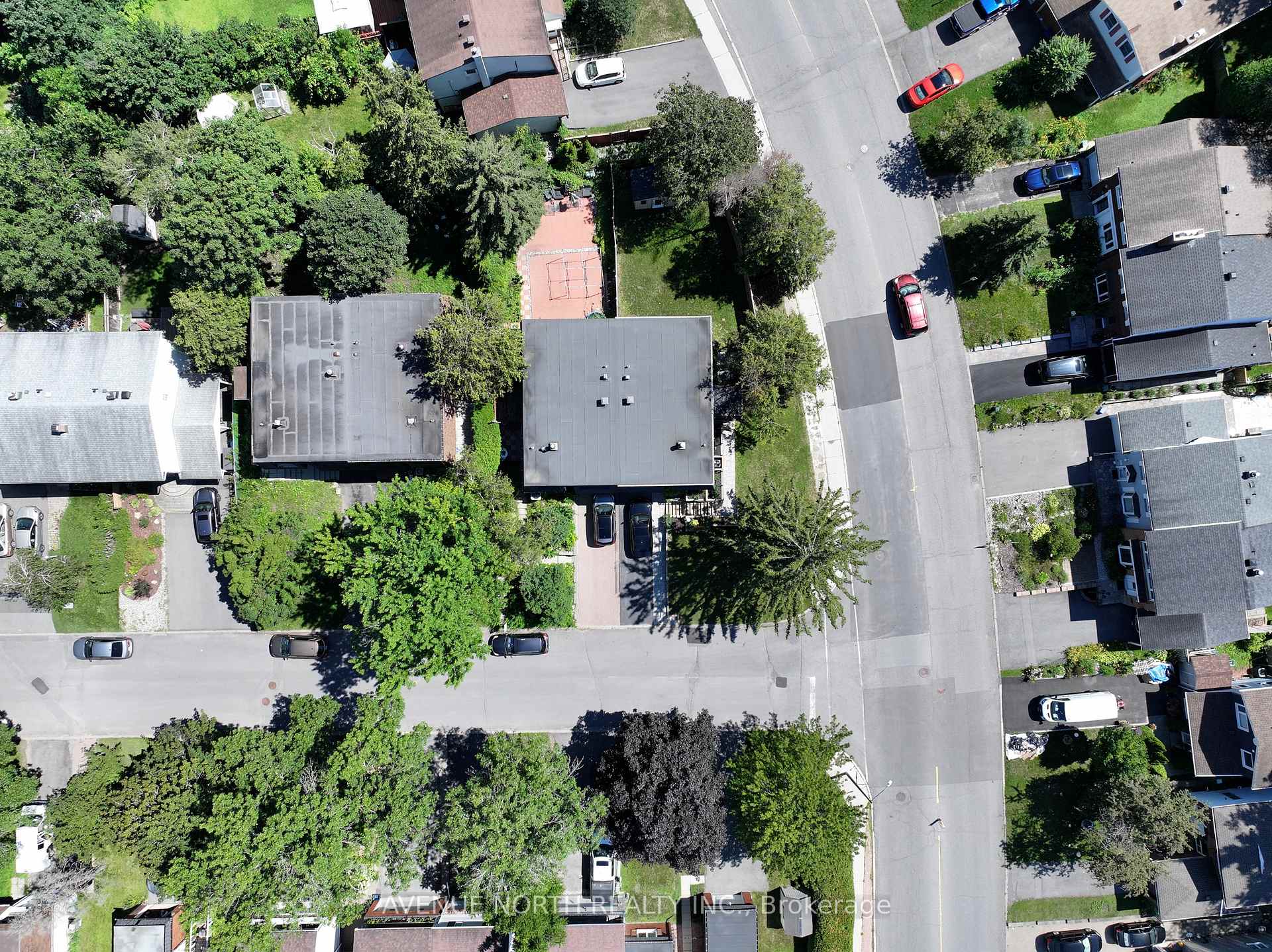 Photo 39 of 2 Oberon Street, Ottawa, Westcliffe Estates — HOMEH