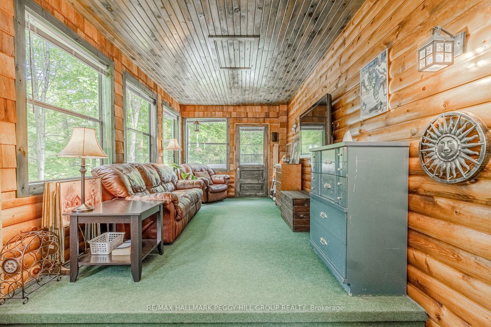 Photo 12 of 1008 Cove Road, Gravenhurst, Wood (Gravenhurst) — HOMEH