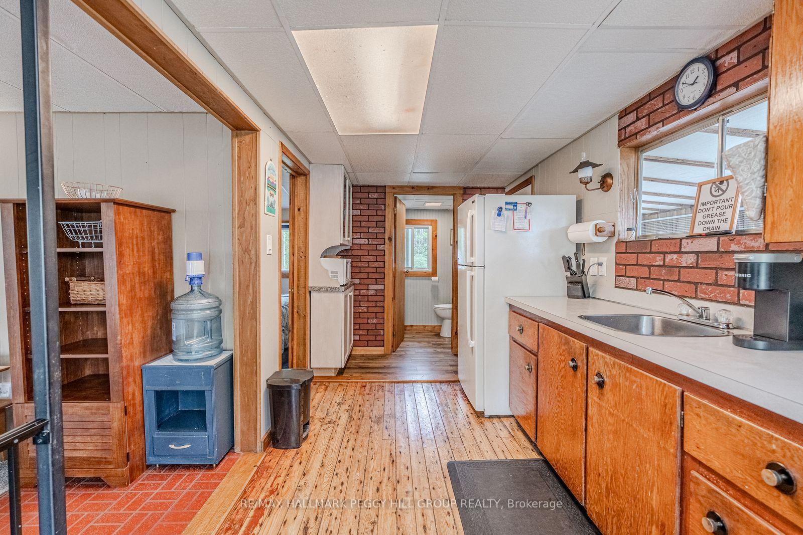 Photo 26 of 1008 Cove Road, Gravenhurst, Wood (Gravenhurst) — HOMEH