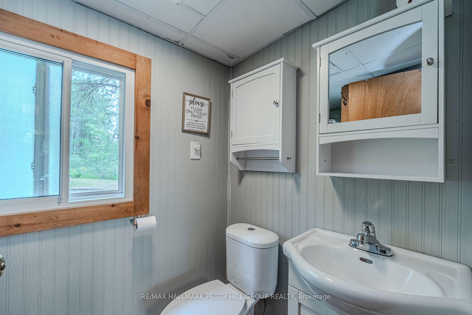 Photo 30 of 1008 Cove Road, Gravenhurst, Wood (Gravenhurst) — HOMEH