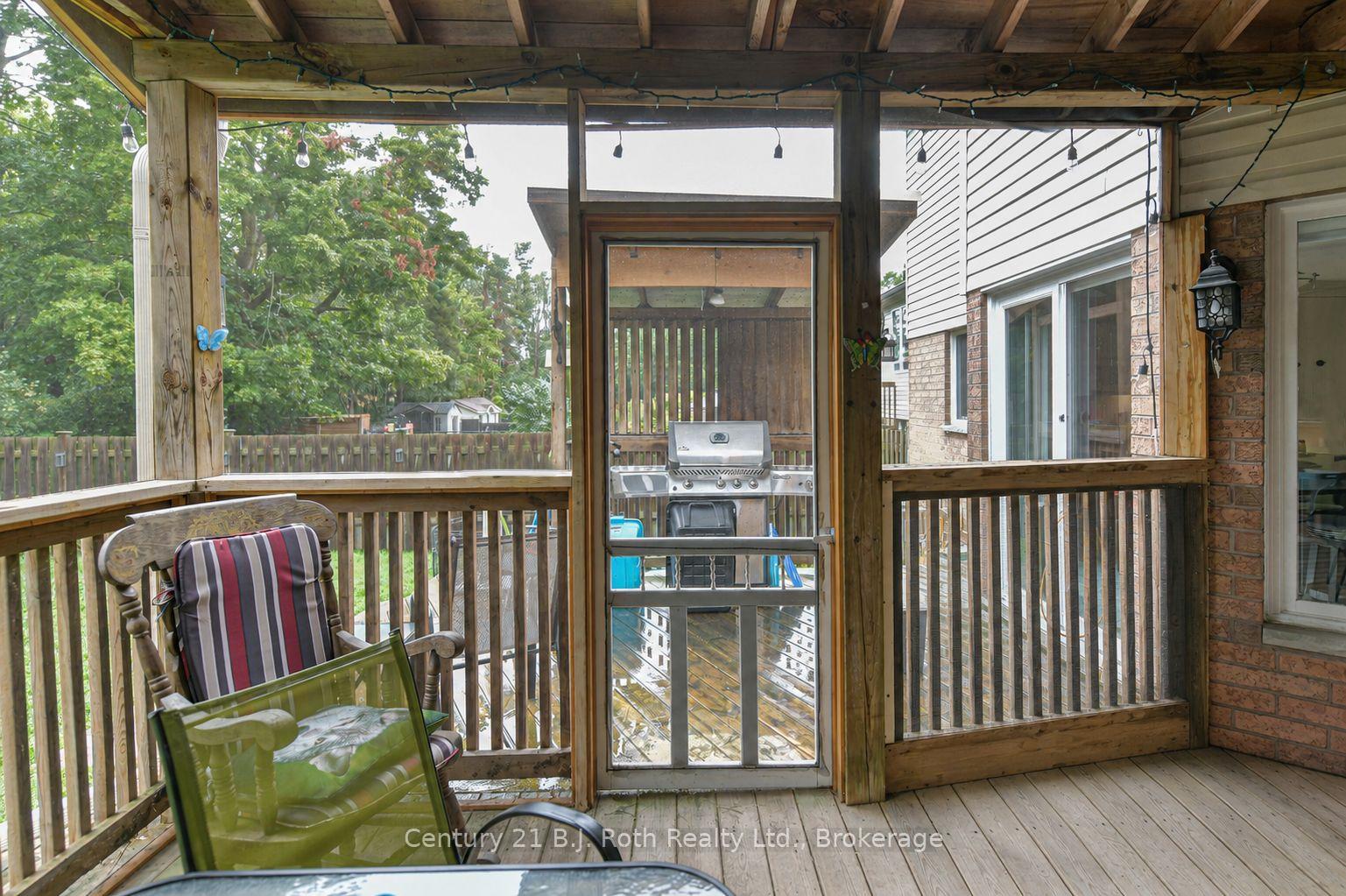 Photo 7 of 16 Frontier Avenue, Orillia — HOMEH