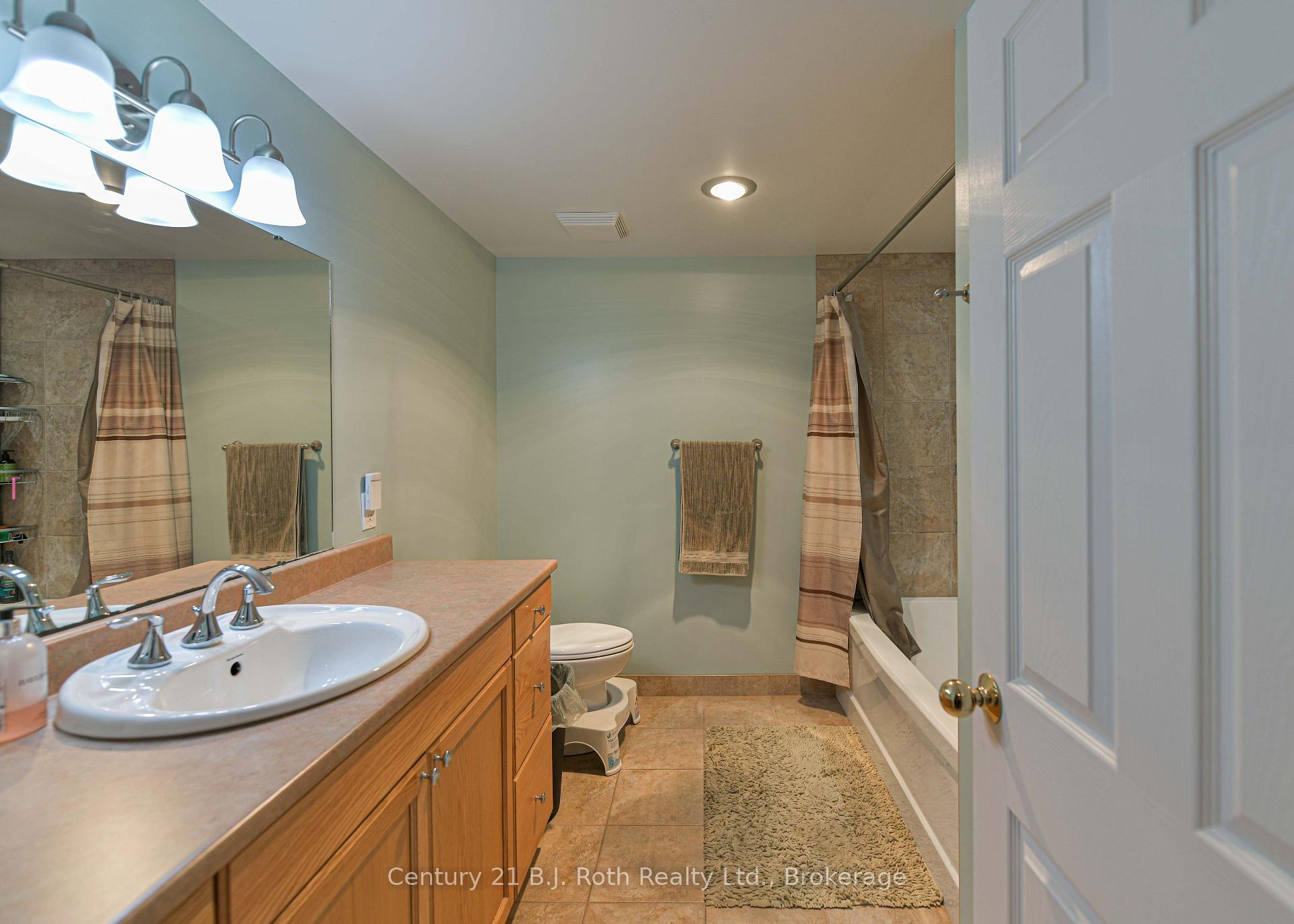Photo 41 of 16 Frontier Avenue, Orillia — HOMEH