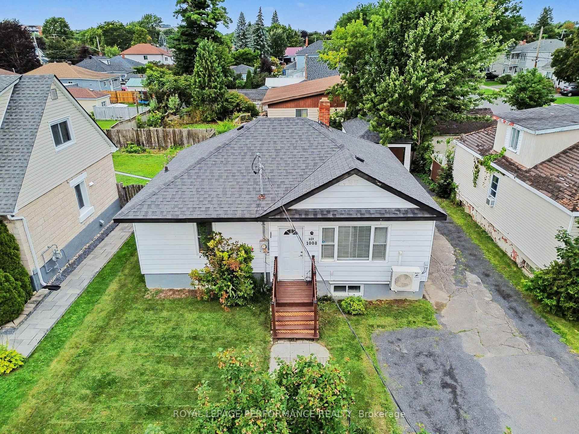Photo 48 of 1008 Second Street E, Cornwall, Cornwall — HOMEH