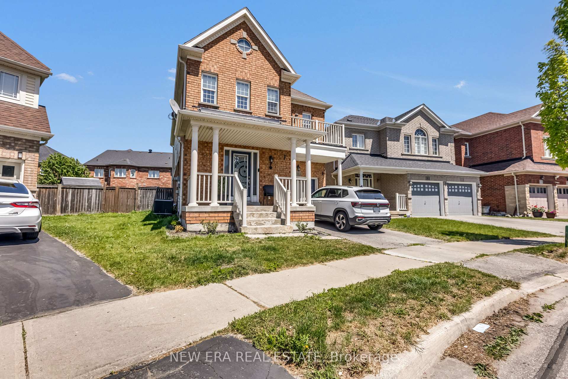 Photo 1 of 11 Warnford Circle, Ajax, Northeast Ajax — HOMEH
