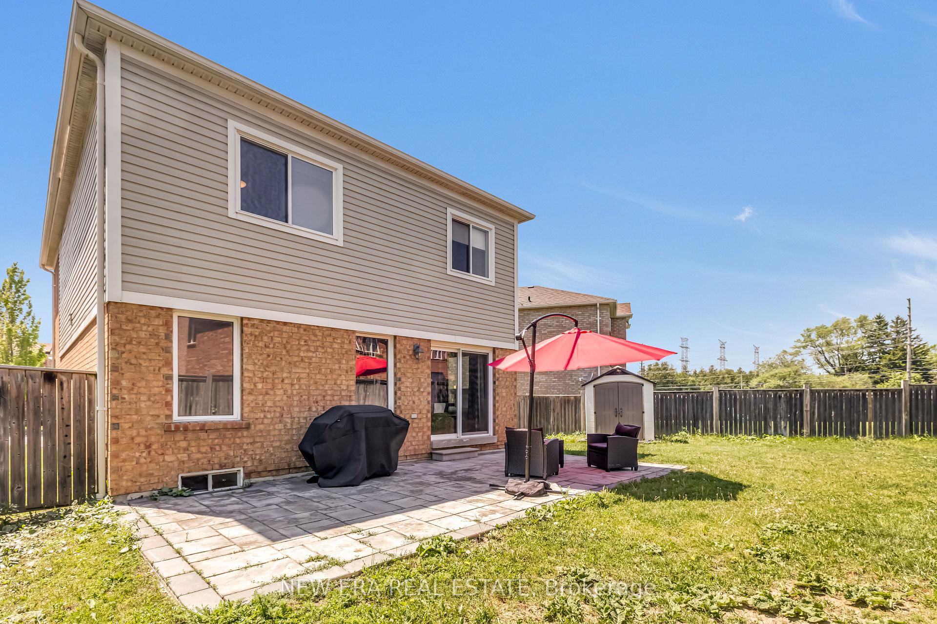 Photo 37 of 11 Warnford Circle, Ajax, Northeast Ajax — HOMEH