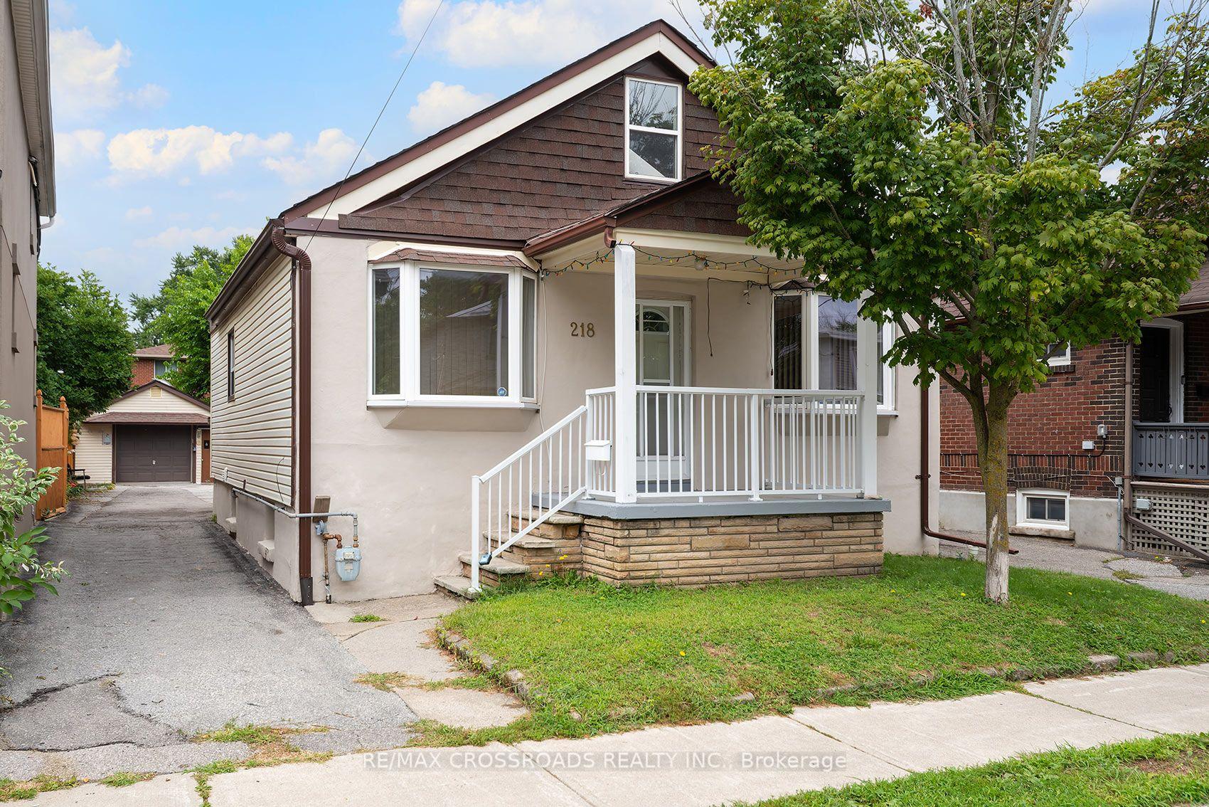 Photo 1 of 218 Gledhill Avenue, Toronto, Woodbine-Lumsden — HOMEH