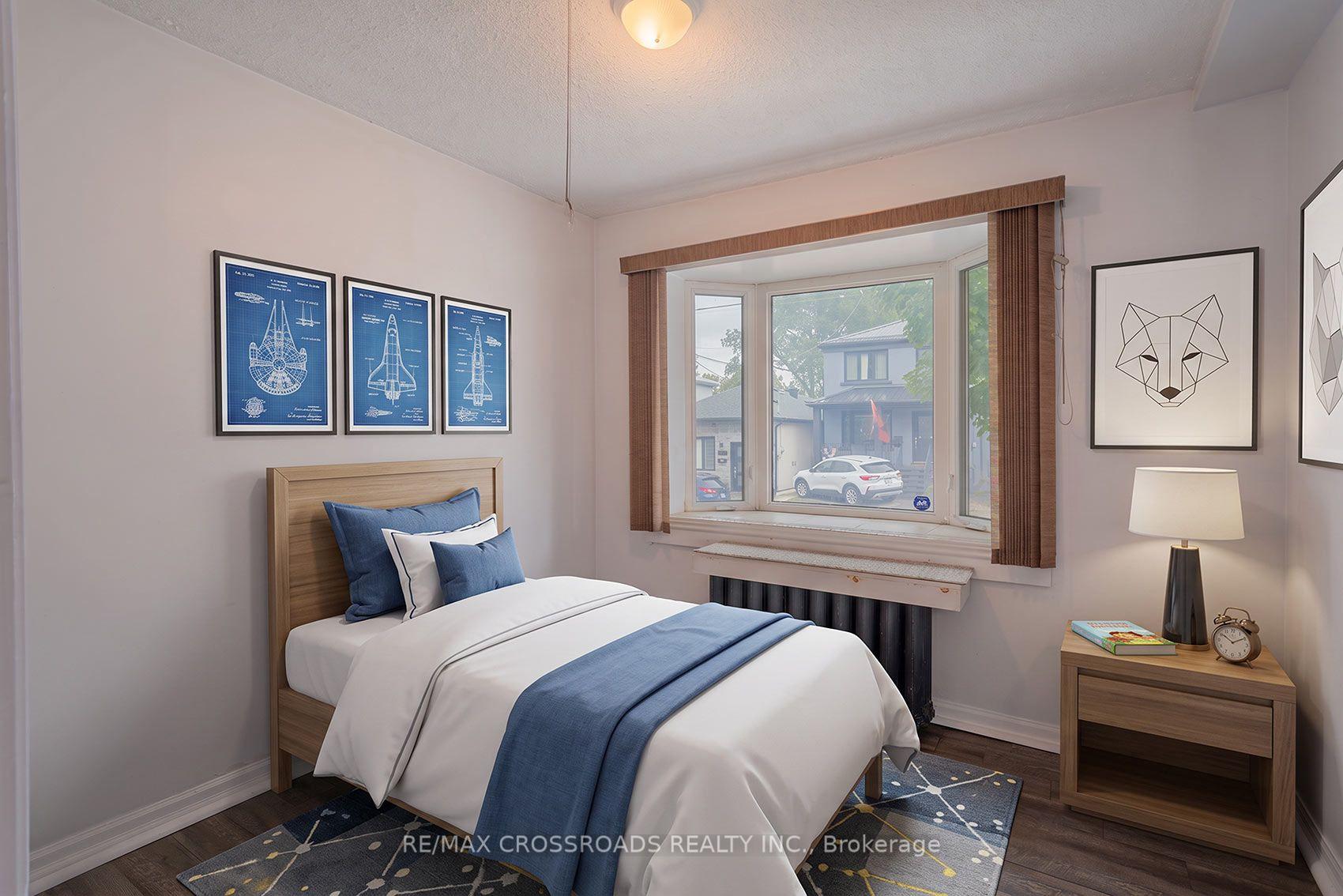 Photo 18 of 218 Gledhill Avenue, Toronto, Woodbine-Lumsden — HOMEH