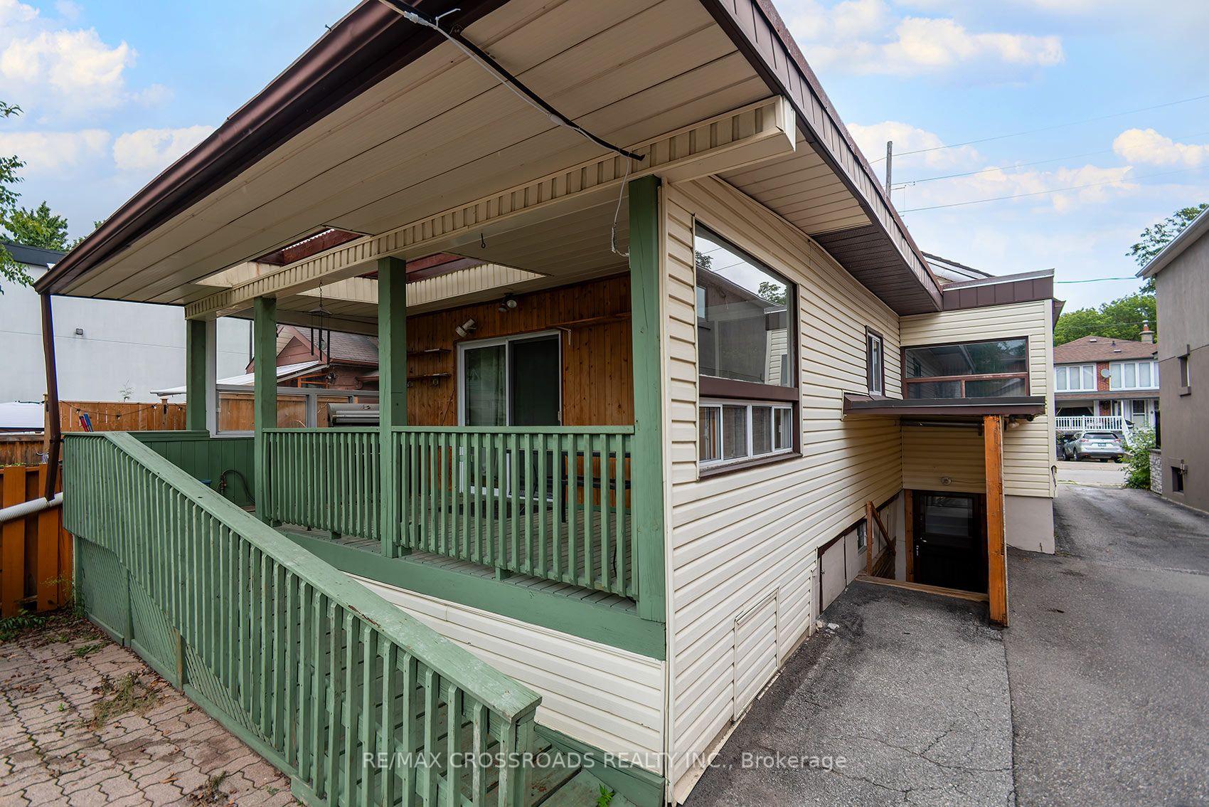 Photo 41 of 218 Gledhill Avenue, Toronto, Woodbine-Lumsden — HOMEH