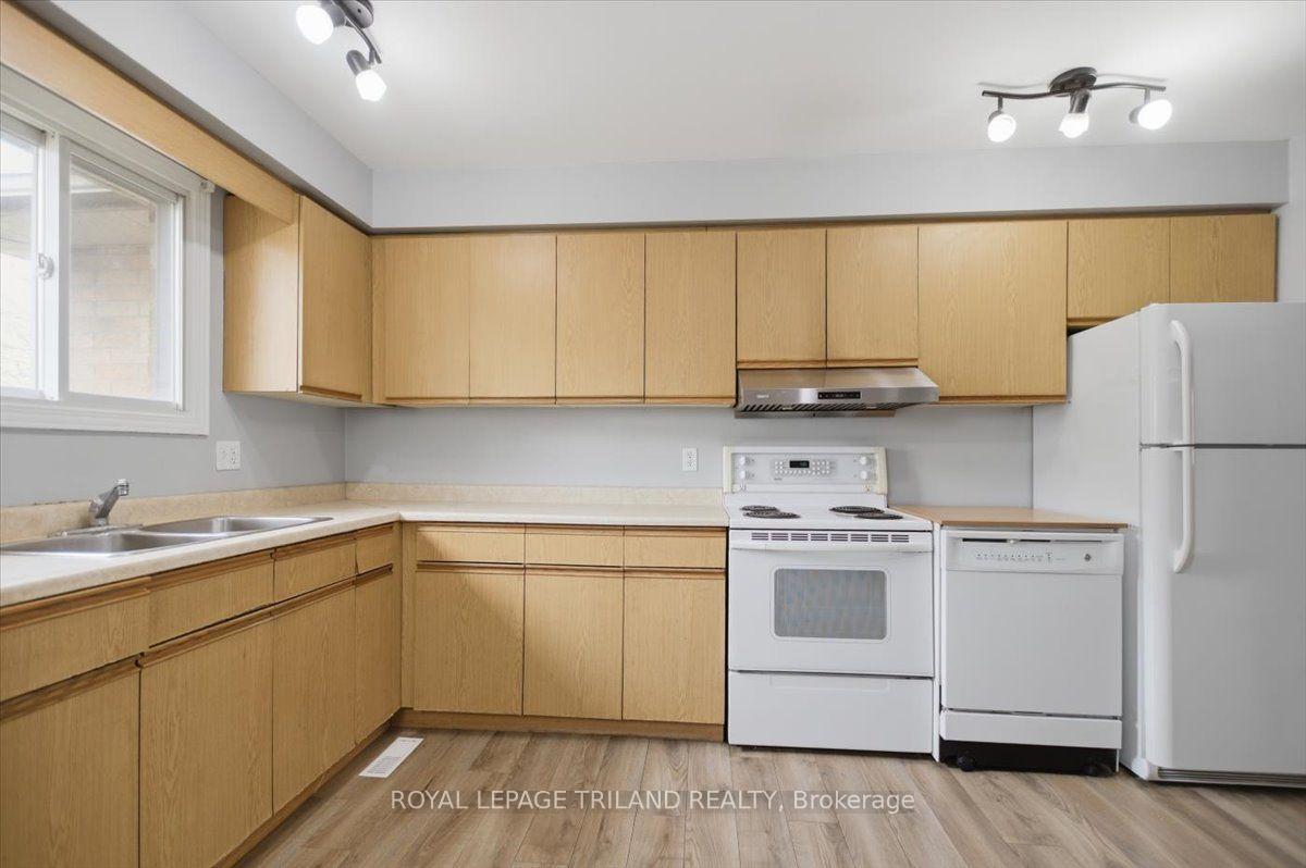 Photo 5 of Unit 4, 4 Chepstow Gate, London, North K — HOMEH
