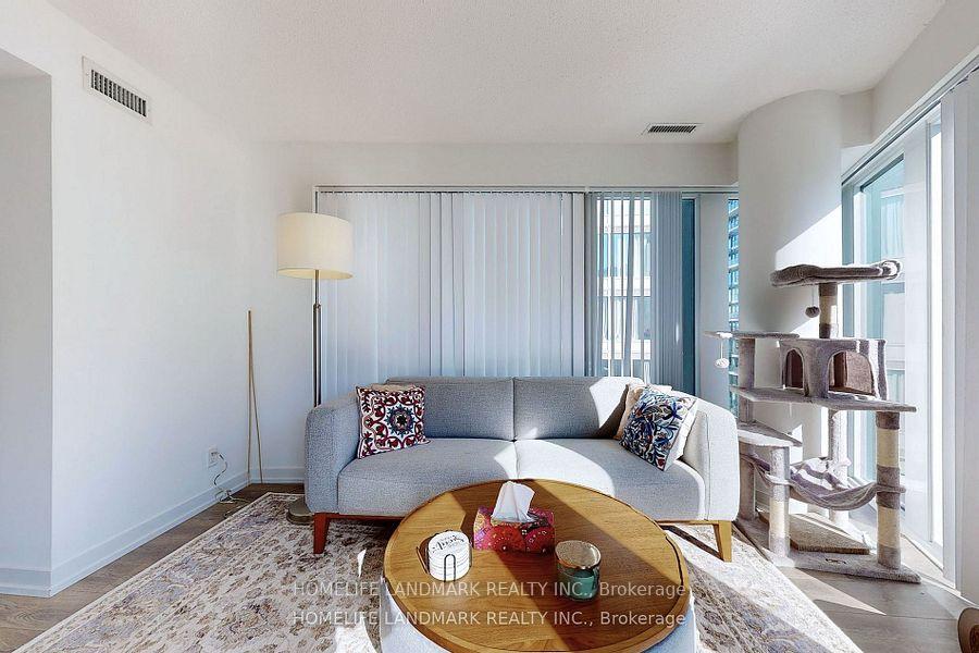 Photo 8 of Unit 1502, 60 Shuter Street, Toronto, Church-Yonge Corridor — HOMEH