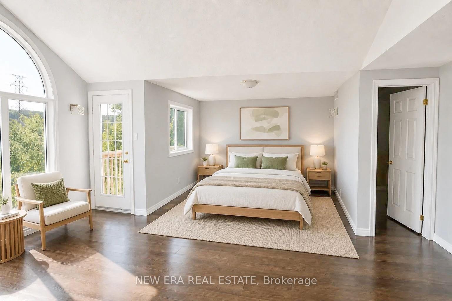 Photo 16 of 704 Brandenburg Boulevard, Waterloo, Upper Beechwood — HOMEH