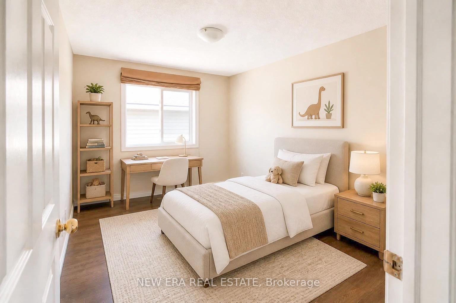 Photo 17 of 704 Brandenburg Boulevard, Waterloo, Upper Beechwood — HOMEH