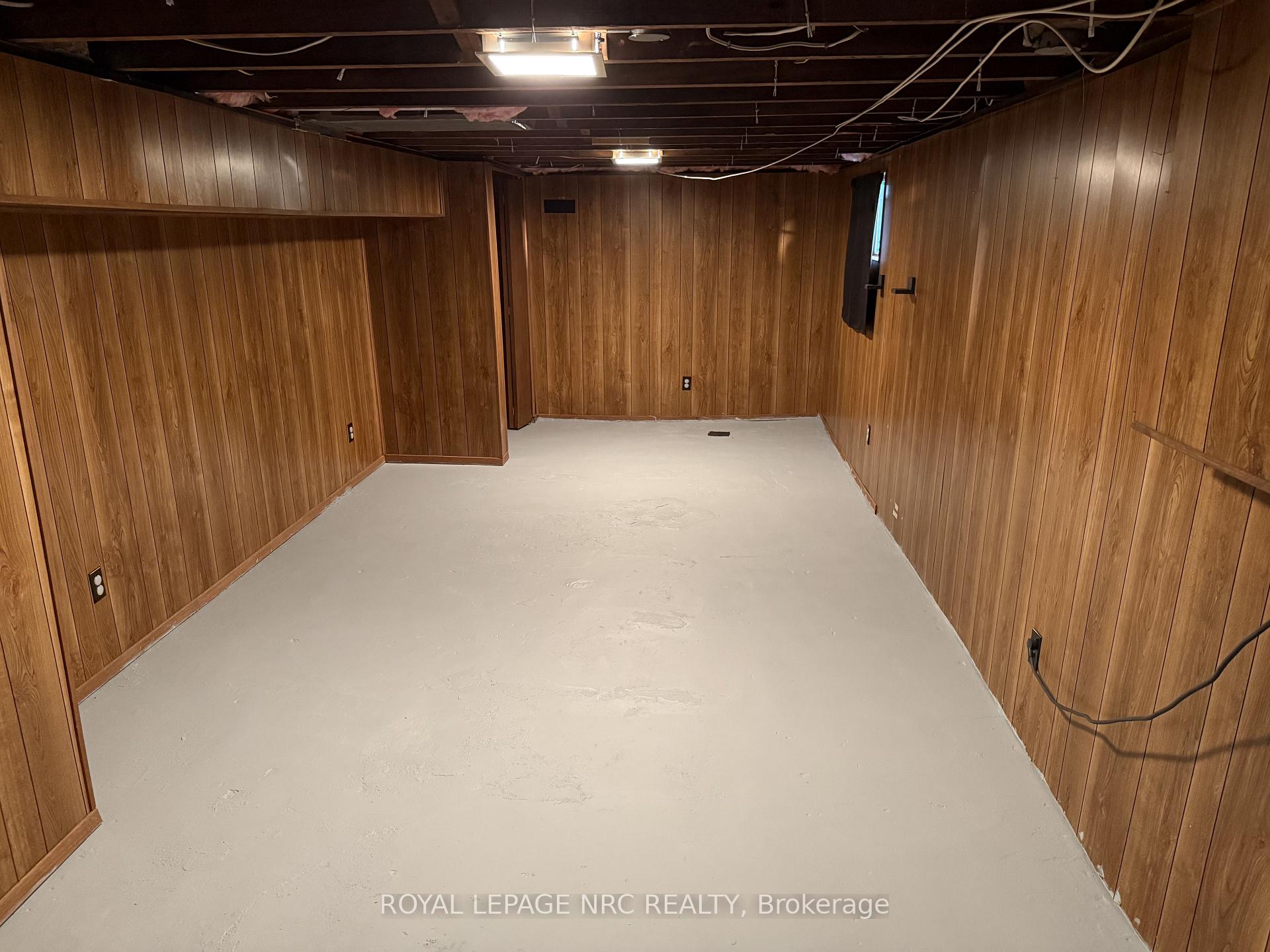 Photo 20 of 40 St. Patrick Street, St. Catharines, Downtown — HOMEH