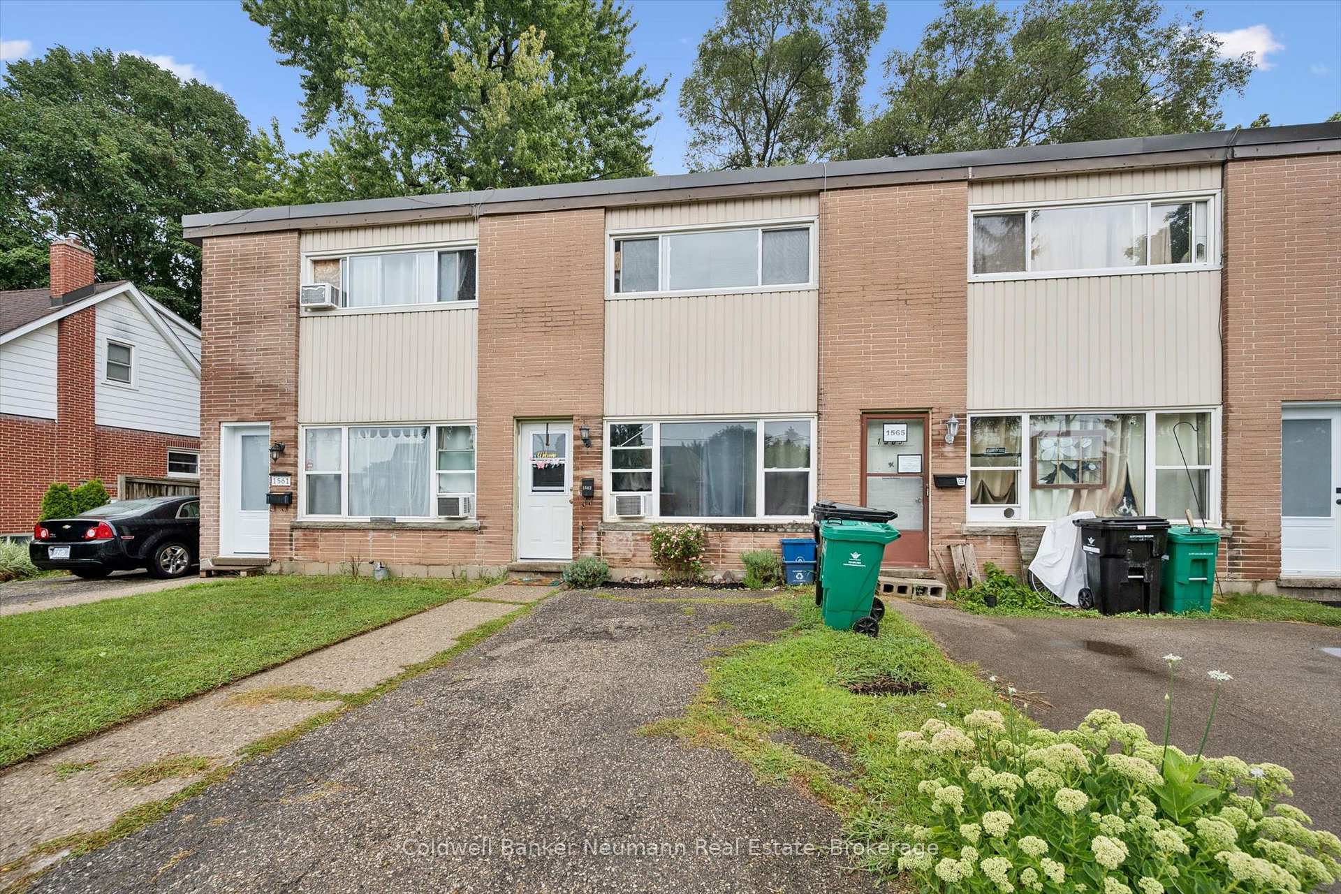 Photo 25 of 1561-1567 Queenston Road, Cambridge, Preston Centre — HOMEH