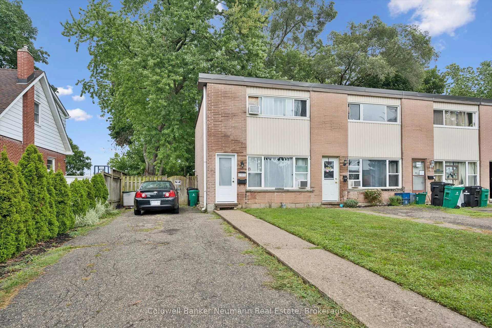 Photo 36 of 1561-1567 Queenston Road, Cambridge, Preston Centre — HOMEH