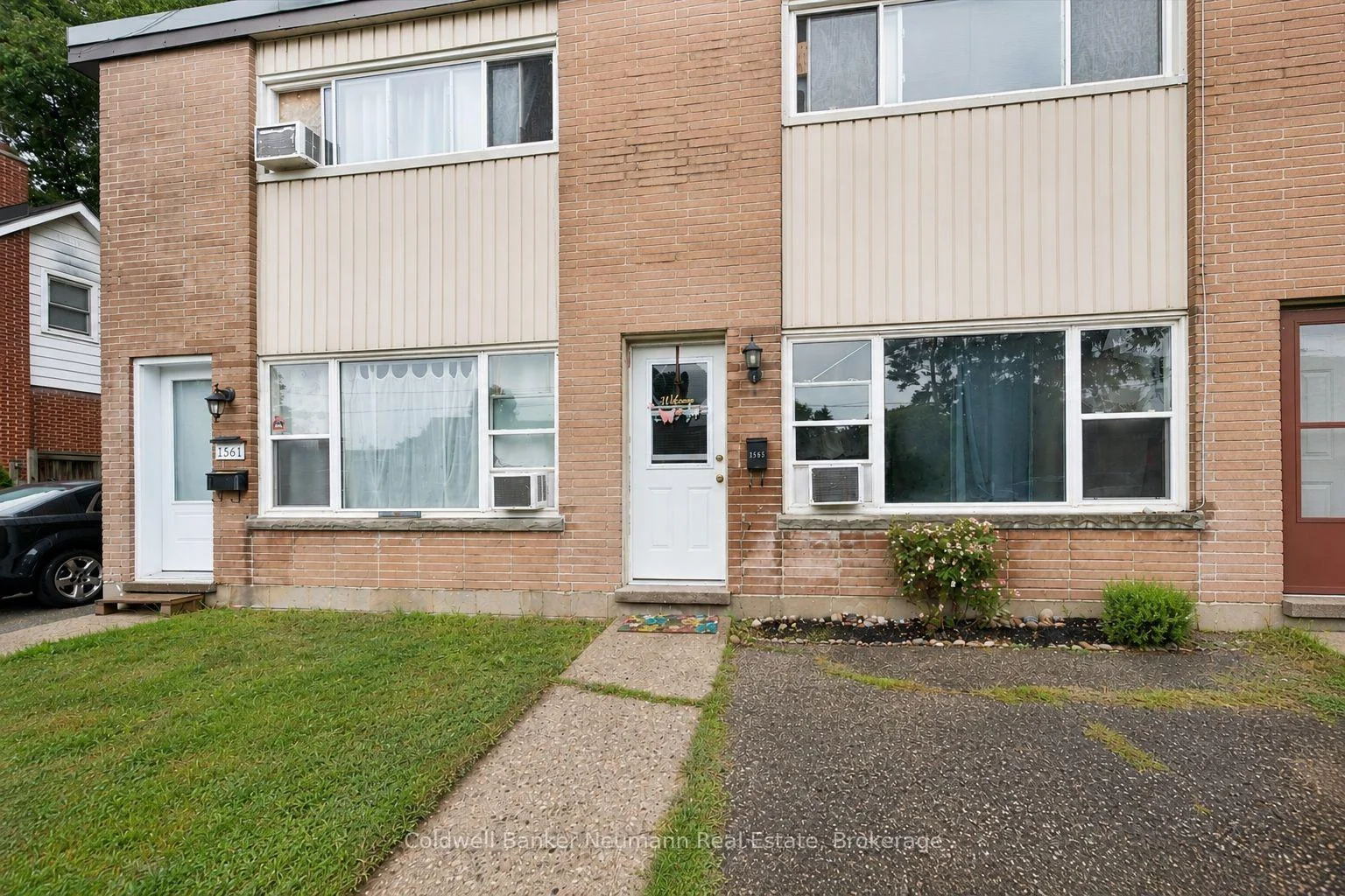 Photo 40 of 1561-1567 Queenston Road, Cambridge, Preston Centre — HOMEH