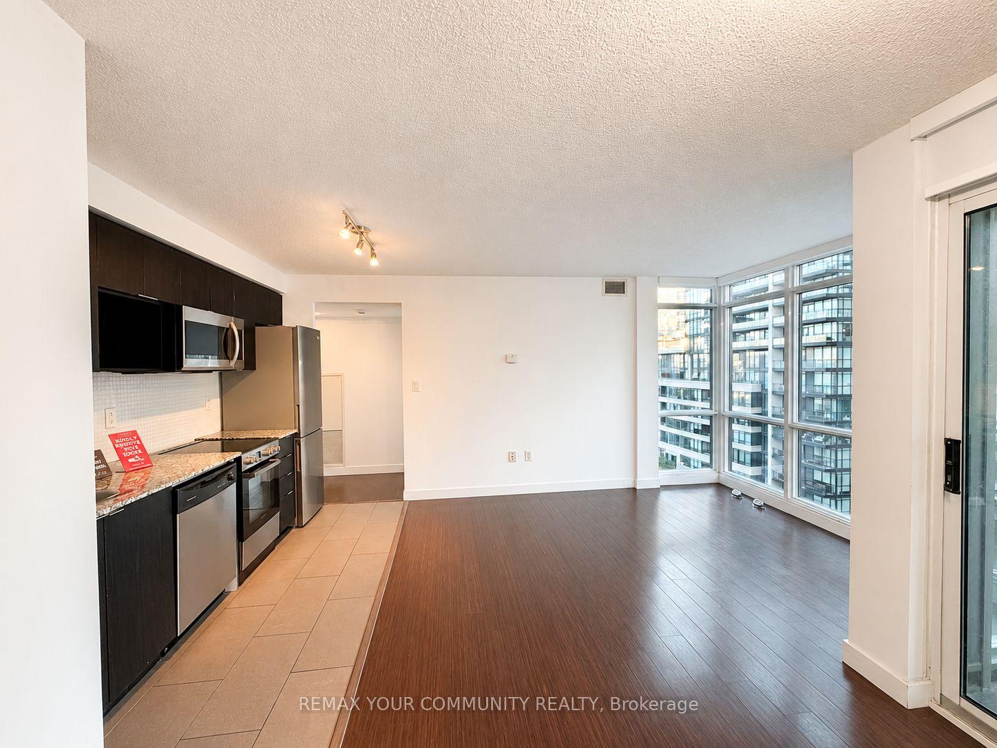 Front of Unit 1103, 15 Fort York Boulevard