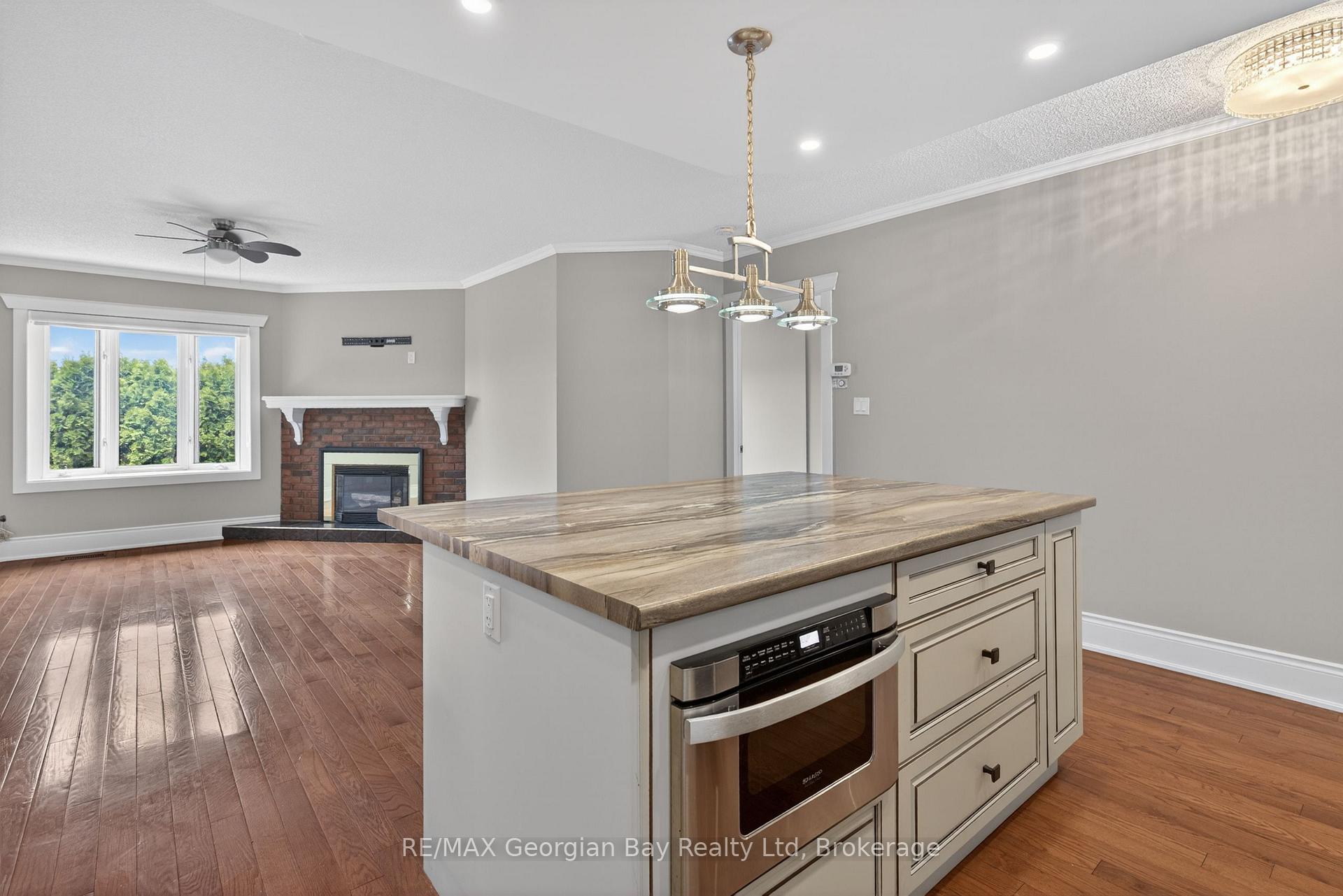 Photo 8 of Unit 63, 696 King Street, Midland — HOMEH