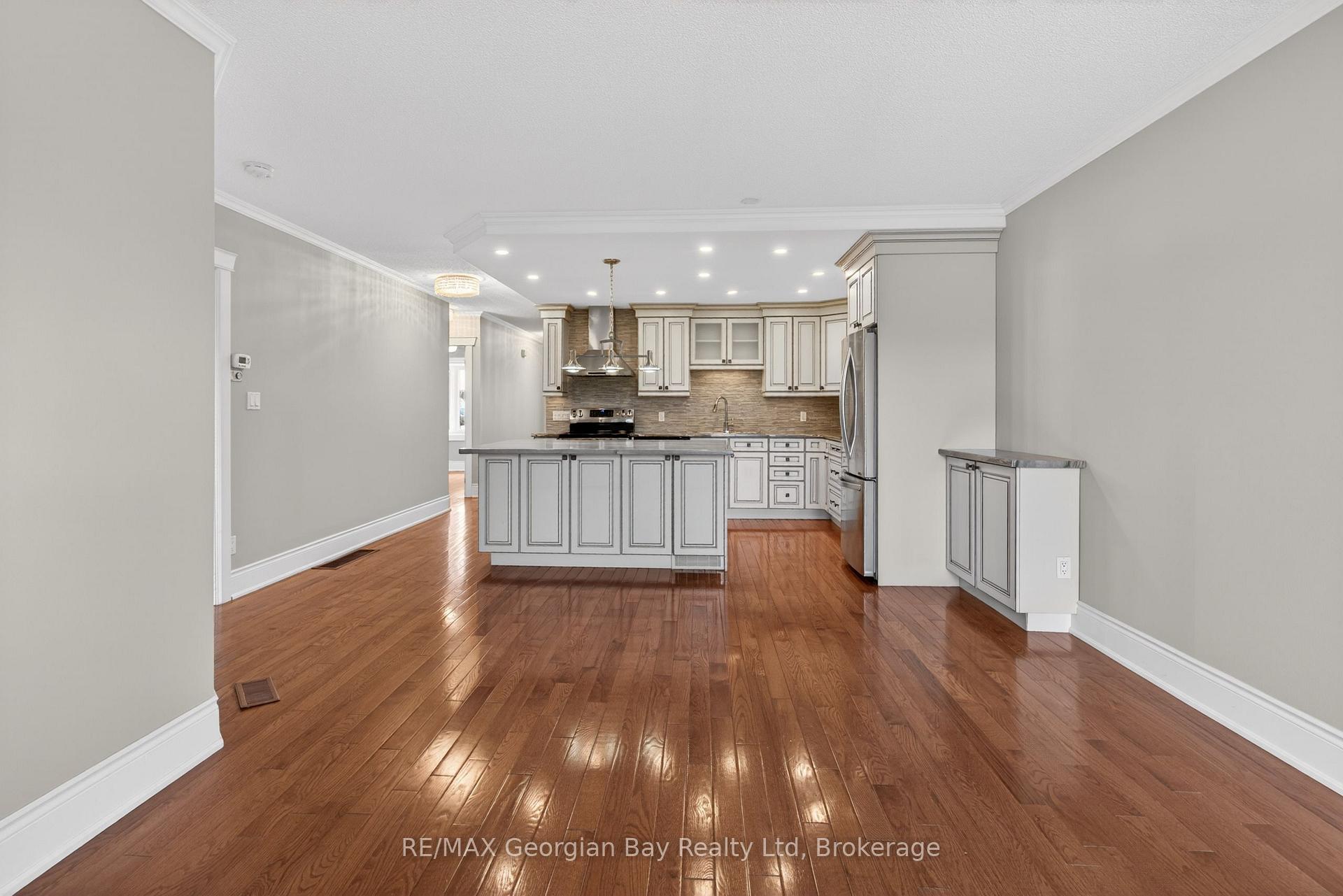 Photo 11 of Unit 63, 696 King Street, Midland — HOMEH