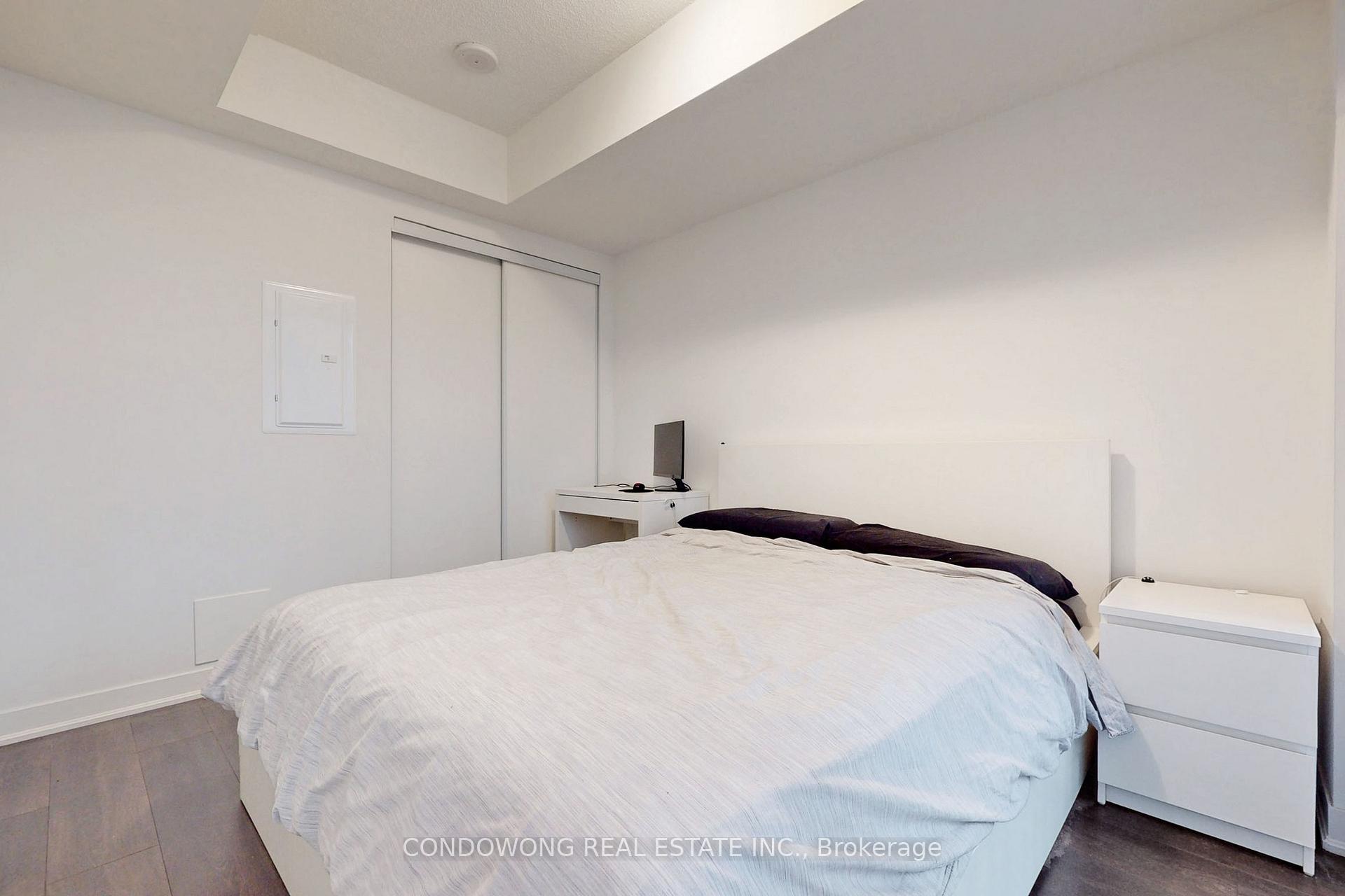 Photo 7 of Unit 1006, 88 Harbour Street, Toronto, Waterfront Communities — HOMEH