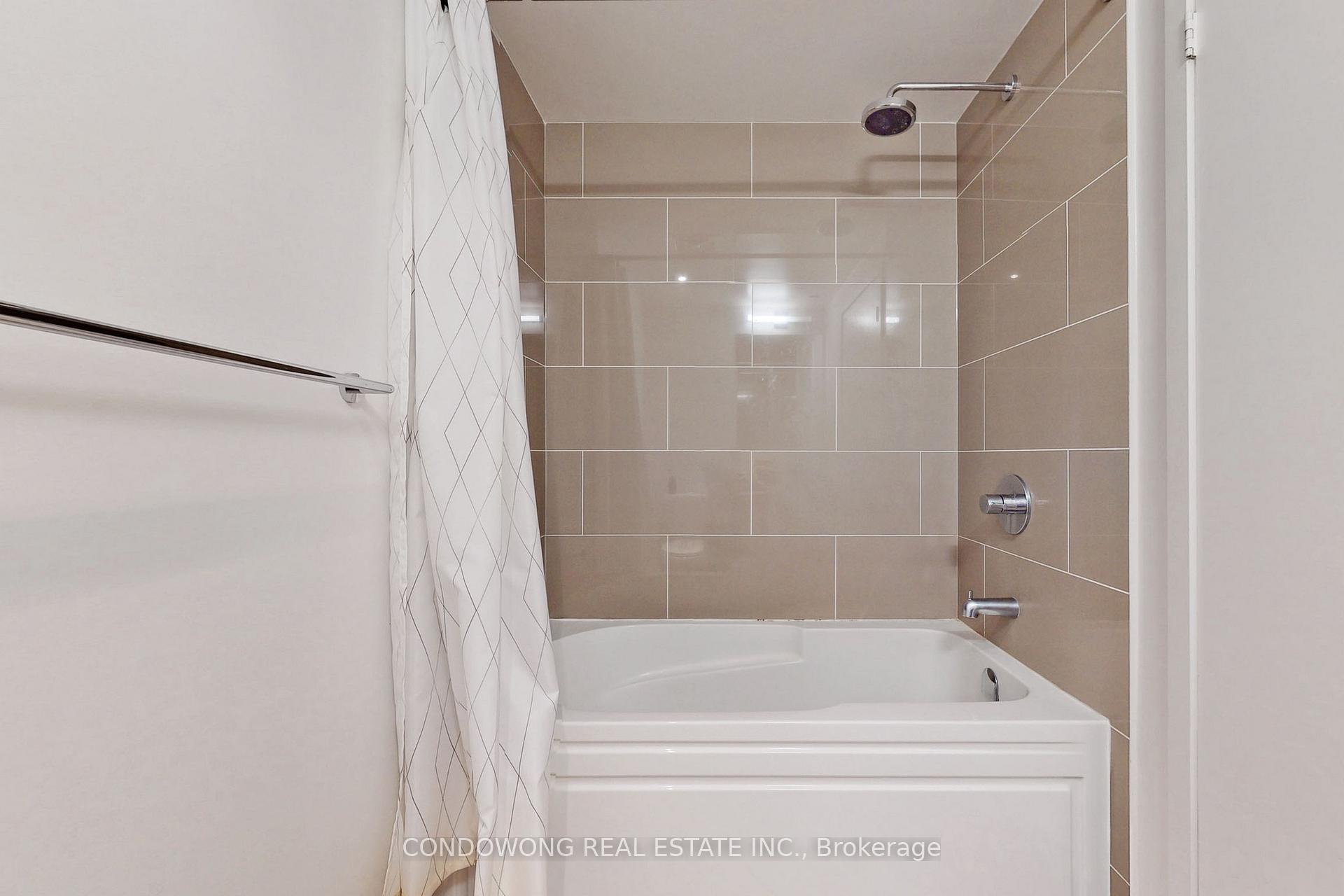 Photo 9 of Unit 1006, 88 Harbour Street, Toronto, Waterfront Communities — HOMEH
