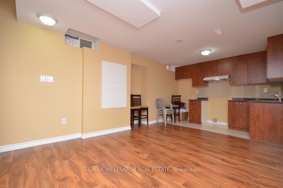 Photo 17 of 68 Skyvalley Drive, Brampton, Bram East — HOMEH